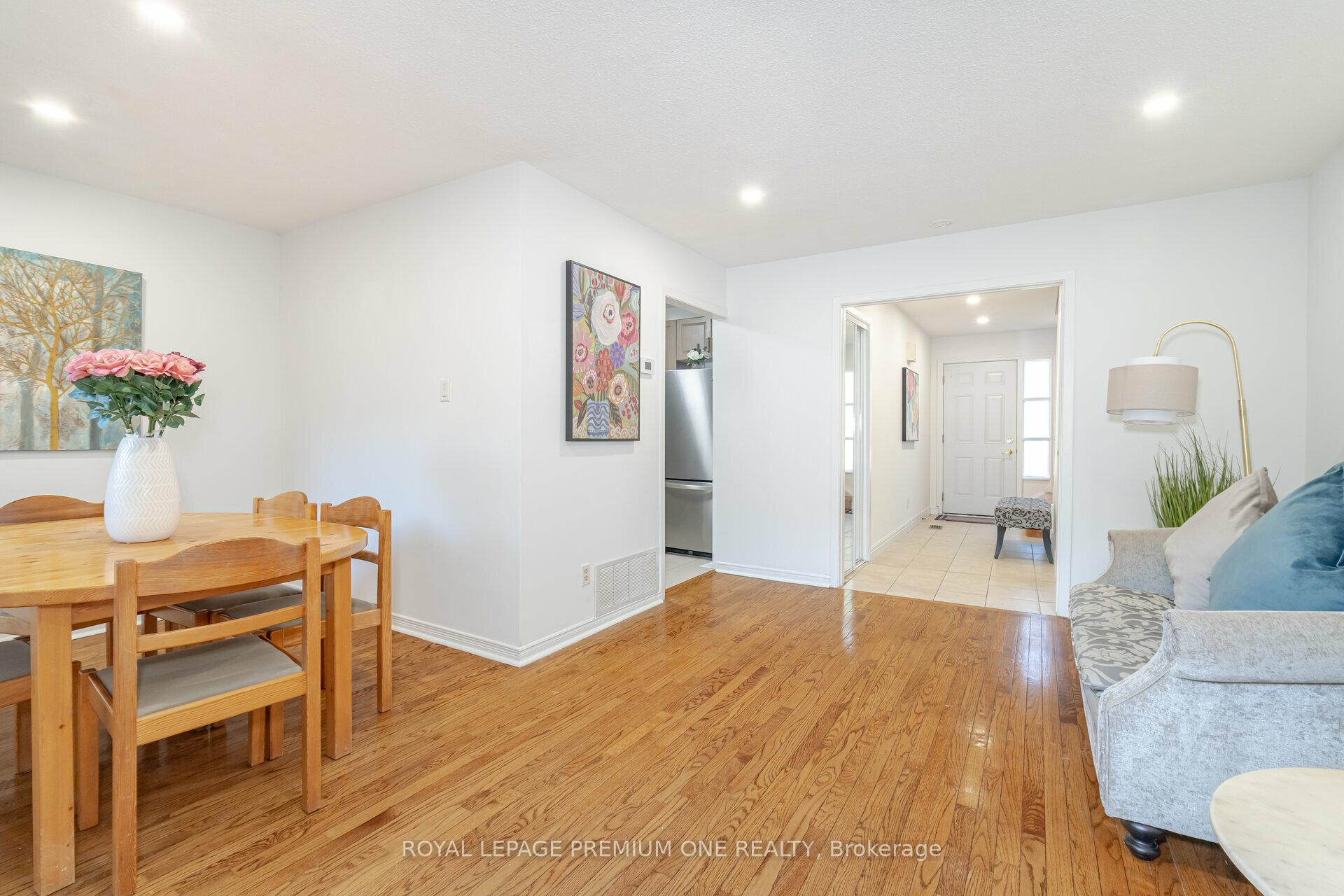Photo 7 of Unit 178, 8 Norris Way, Markham, Aileen-Willowbrook — HOMEH