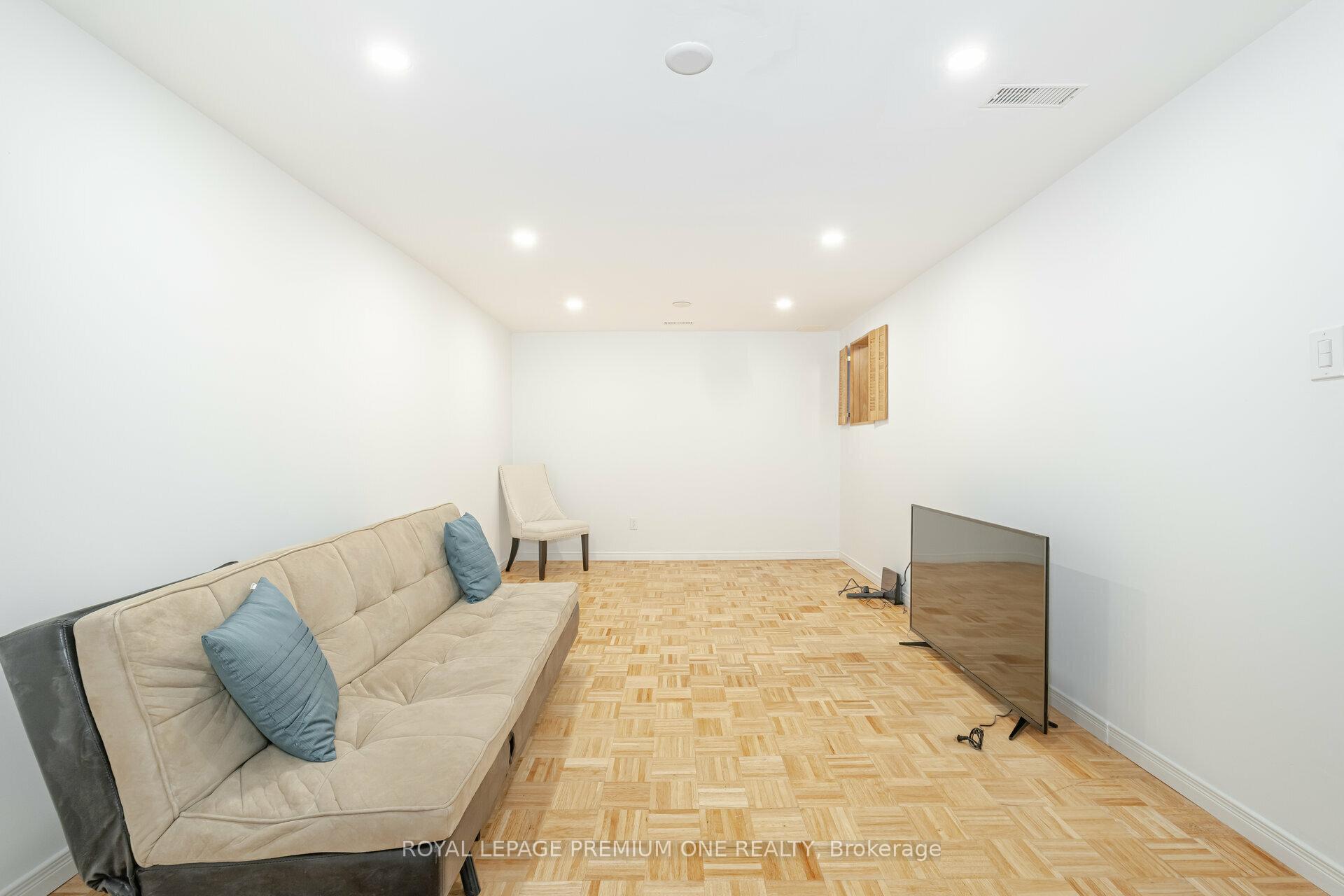 Photo 26 of Unit 178, 8 Norris Way, Markham, Aileen-Willowbrook — HOMEH