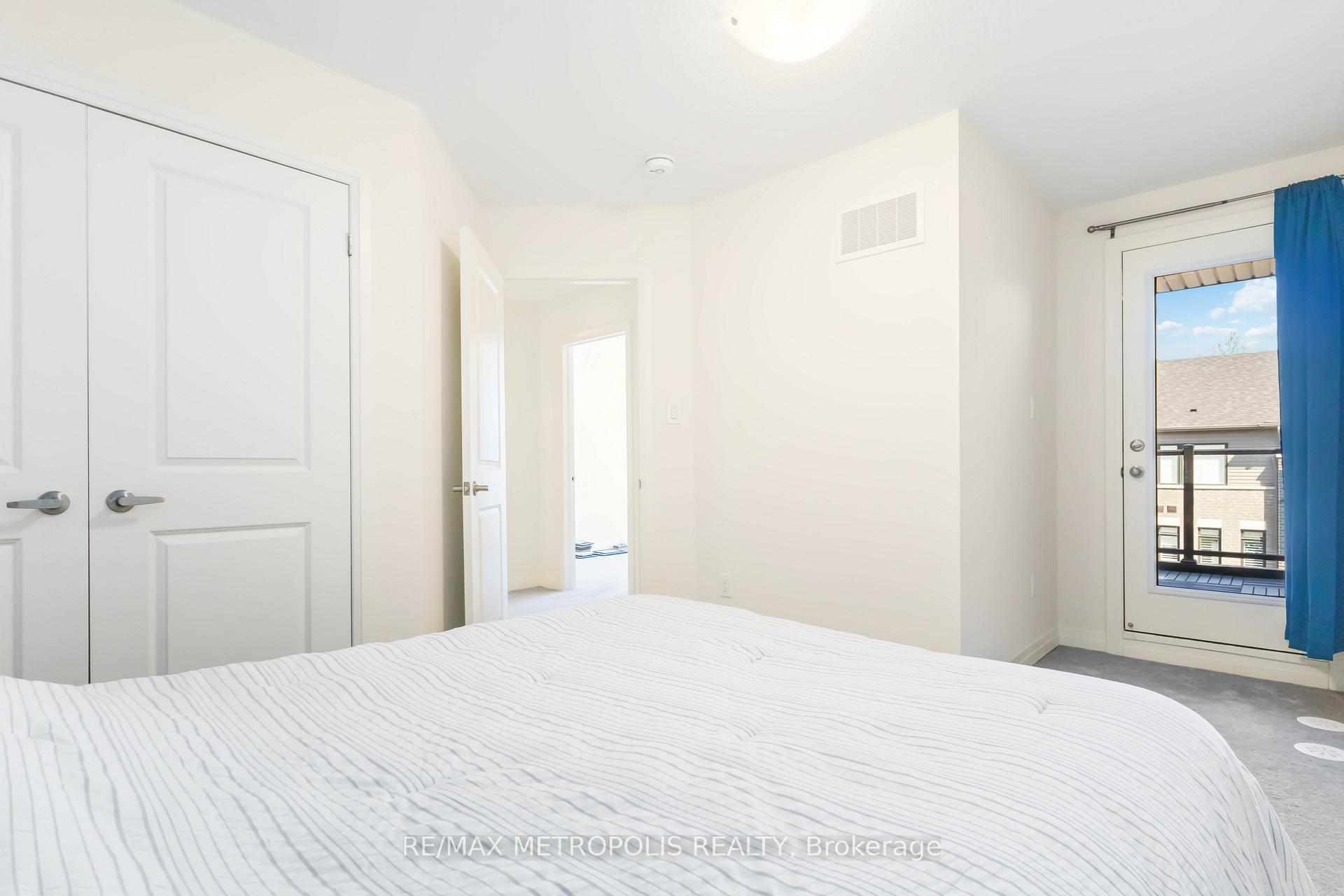 Photo 16 of 30 Emmas Way, Whitby, Taunton North — HOMEH