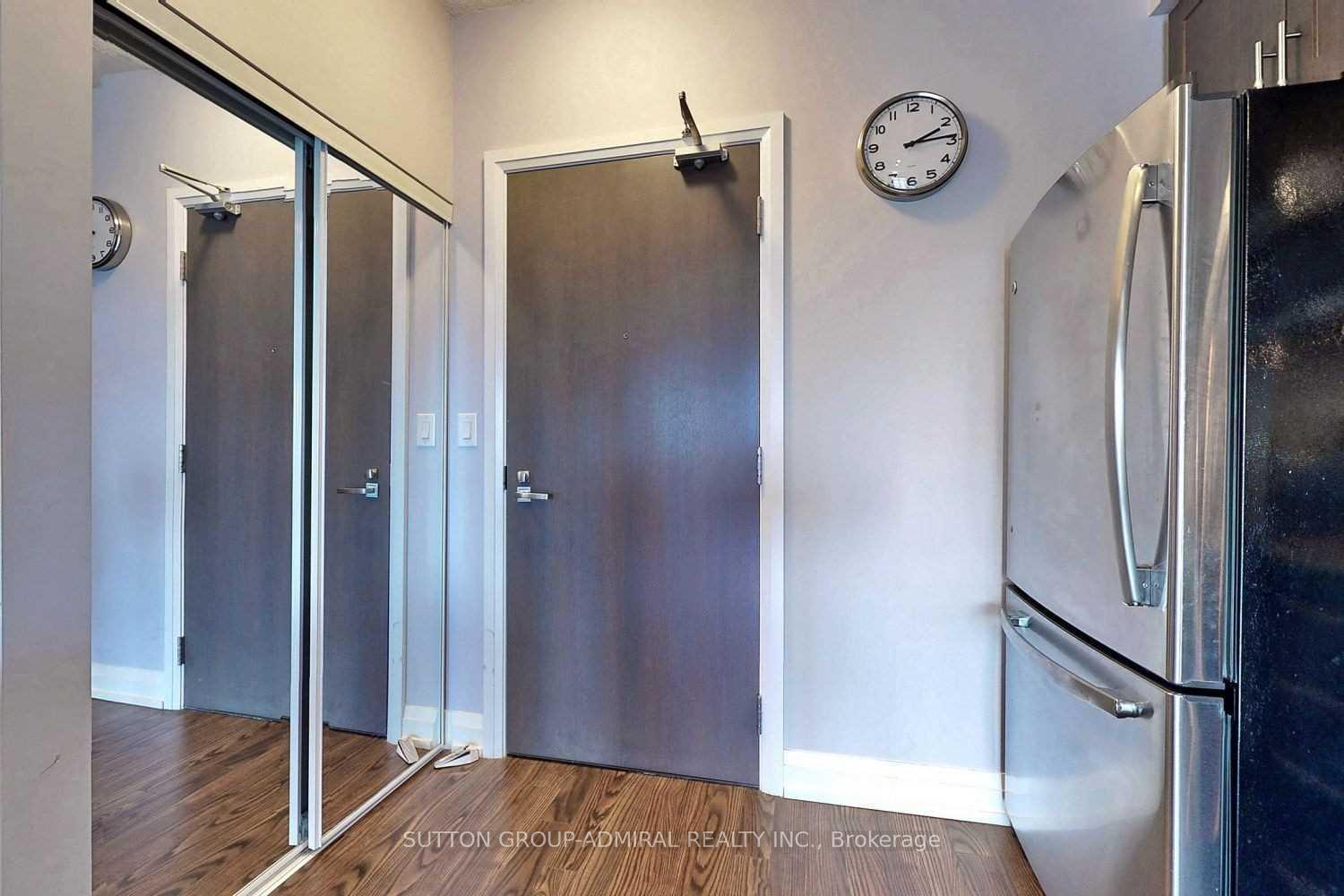 Photo 11 of Unit 619, 7161 Yonge Street, Markham, Thornhill — HOMEH