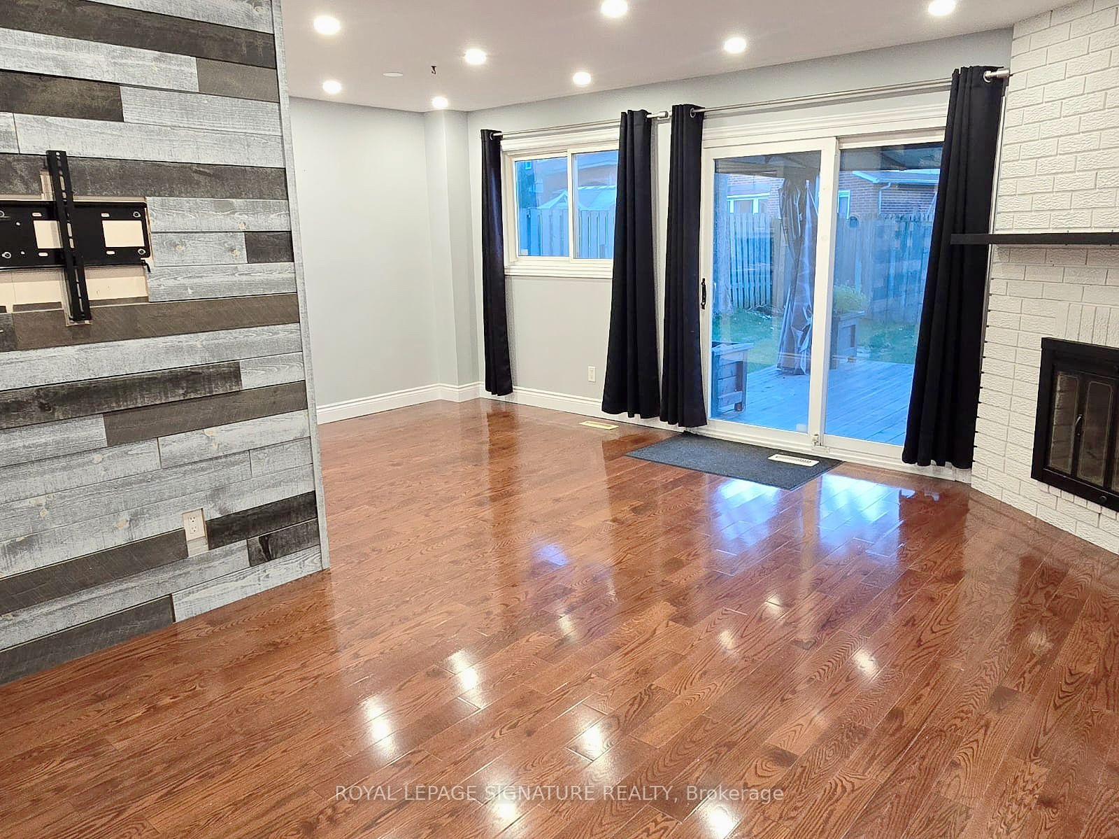 Photo 6 of Unit Upper, 76 Crenshaw Court, Brampton, Heart Lake West — HOMEH