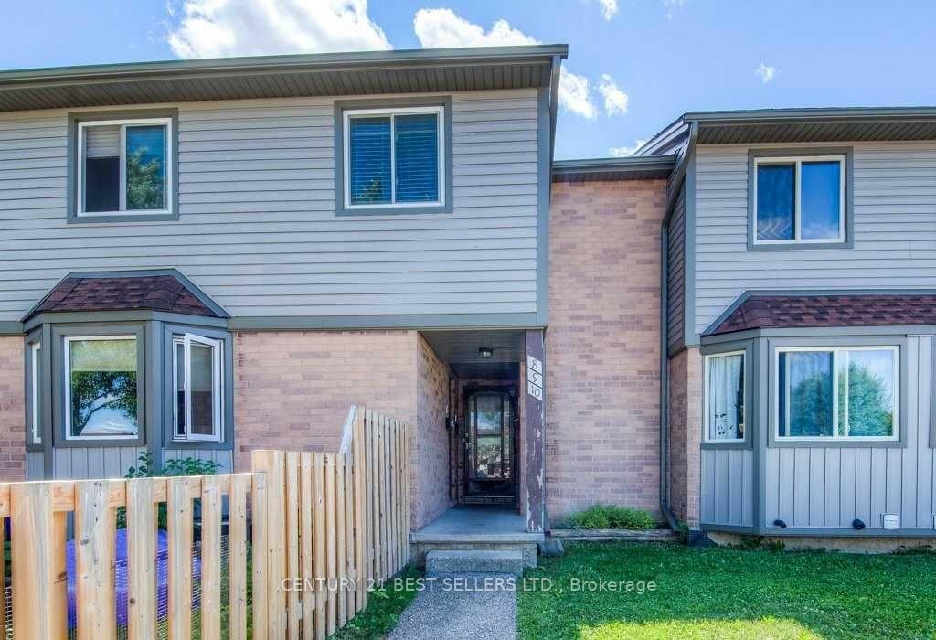 Photo 1 of Unit 9, 700 Erinbrook Drive, Kitchener, Country Hills West — HOMEH