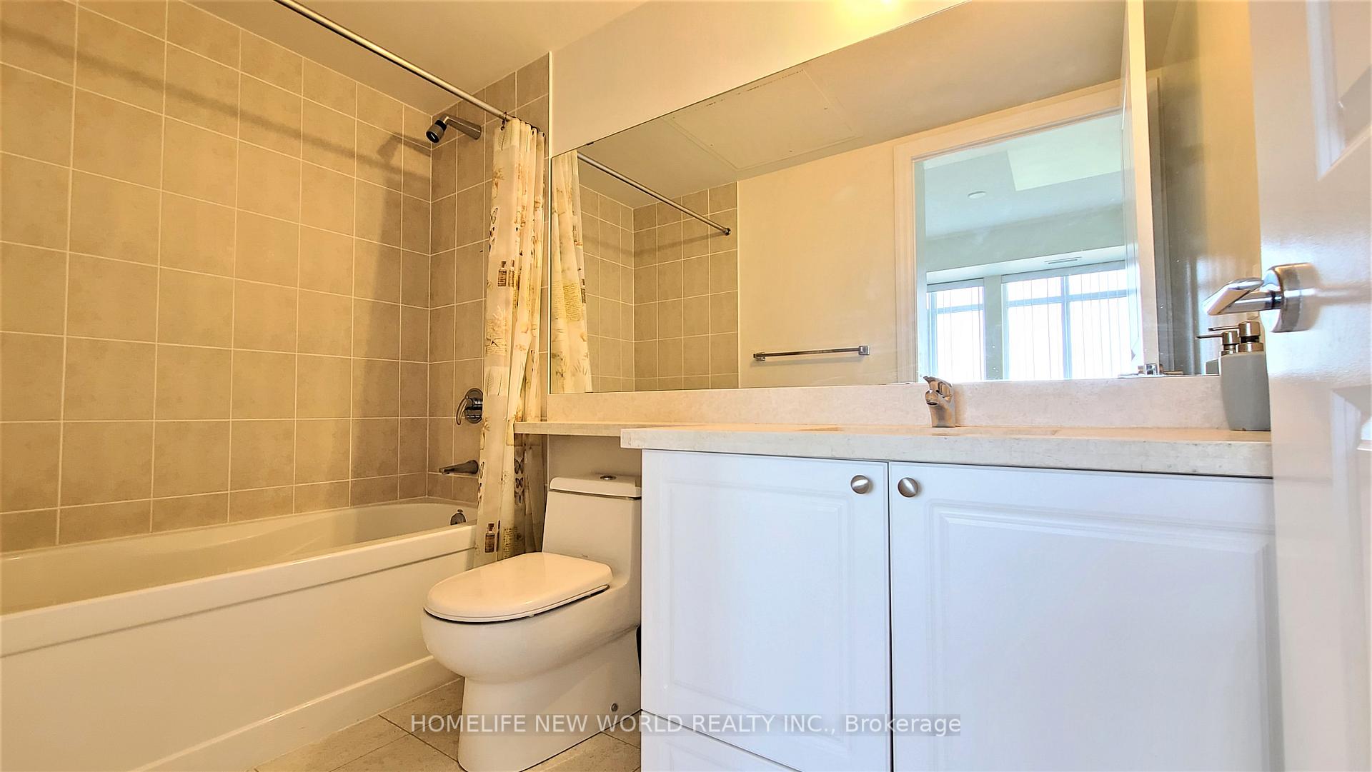 Photo 8 of Unit 902, 131 Upper Duke Crescent, Markham, Unionville — HOMEH