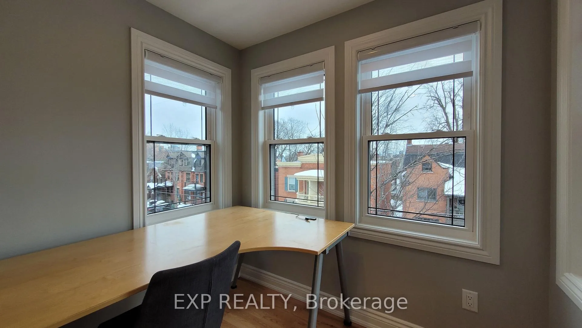 Photo 4 of Unit 302, 157 James Street, Ottawa, Ottawa Centre — HOMEH