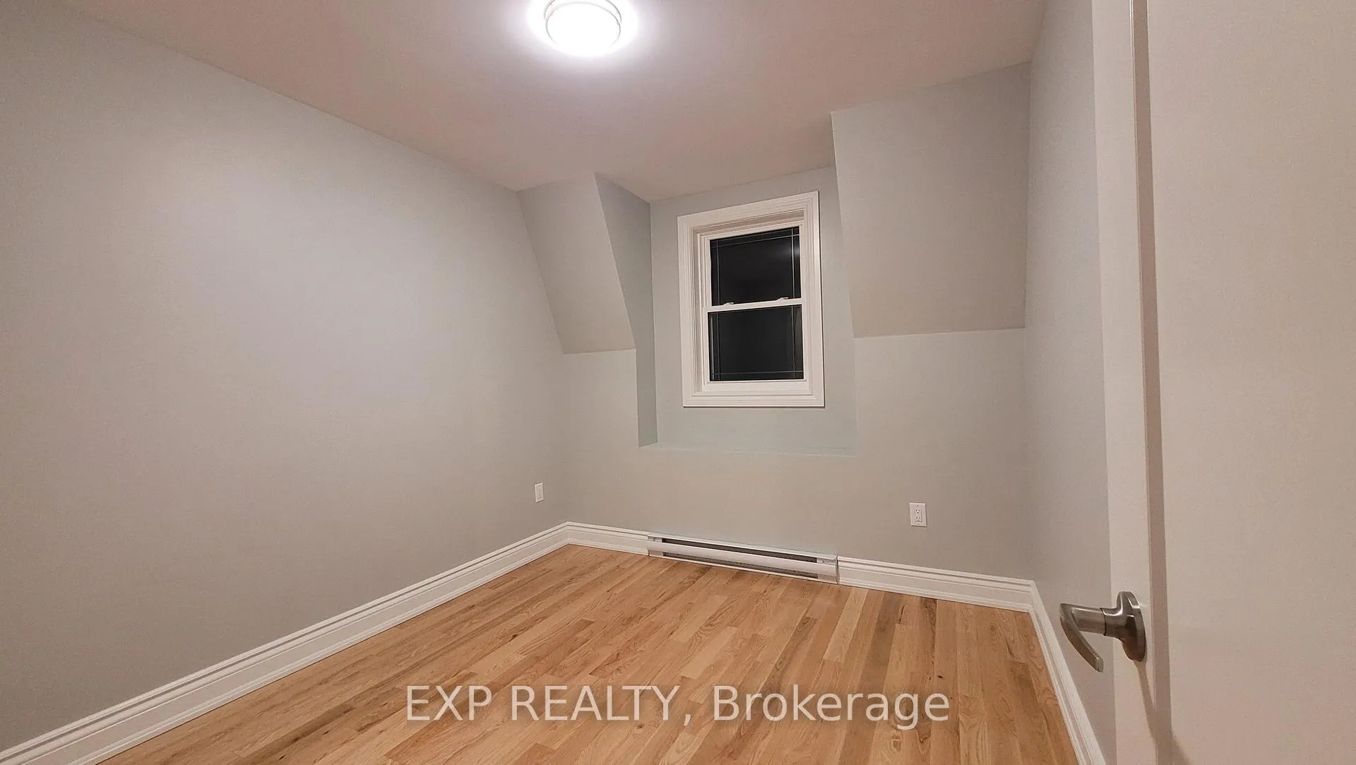 Photo 7 of Unit 302, 157 James Street, Ottawa, Ottawa Centre — HOMEH