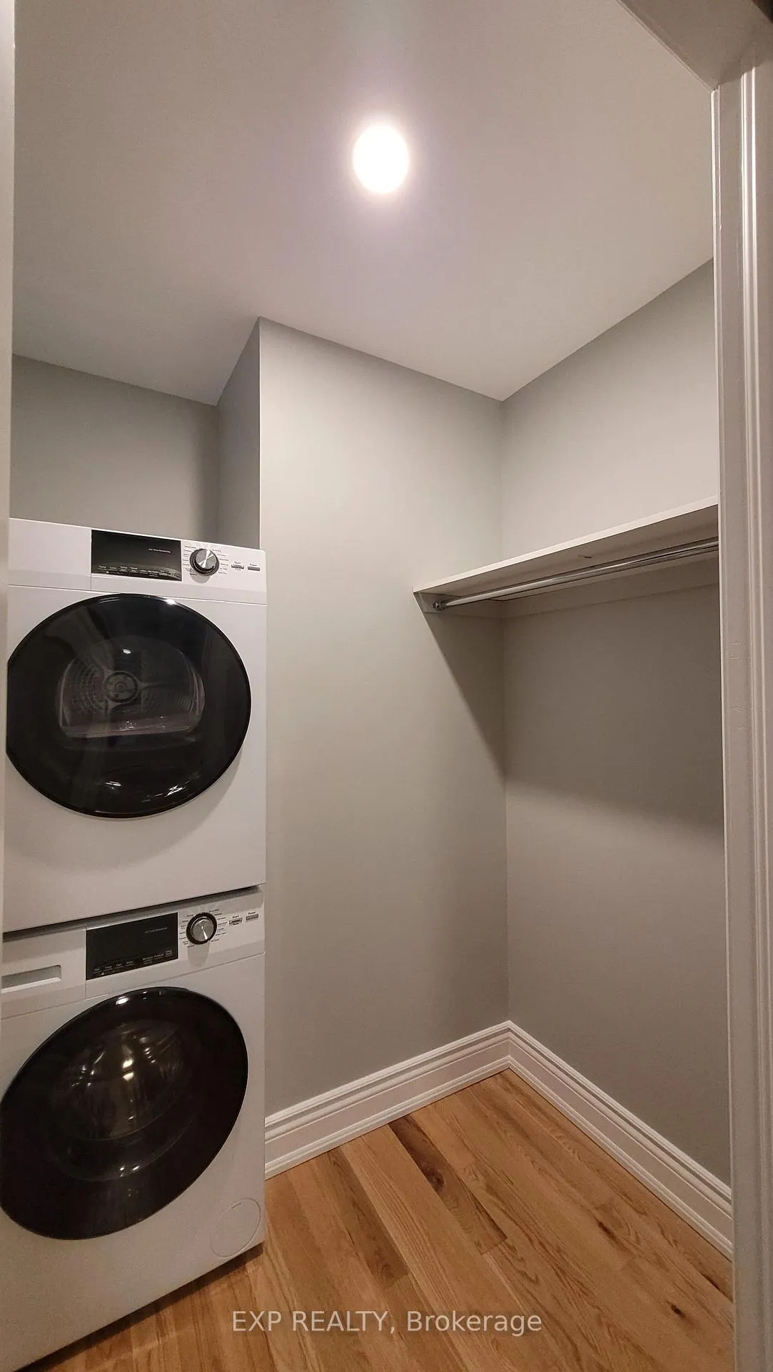 Photo 10 of Unit 302, 157 James Street, Ottawa, Ottawa Centre — HOMEH