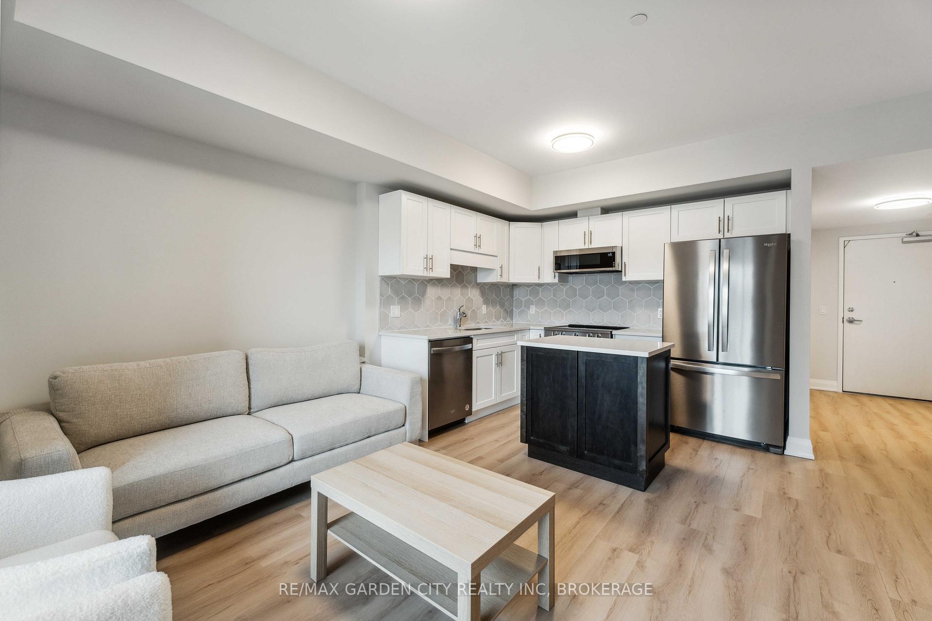 Photo 20 of Unit 116, 118 Summersides Boulevard, Pelham, Fonthill — HOMEH