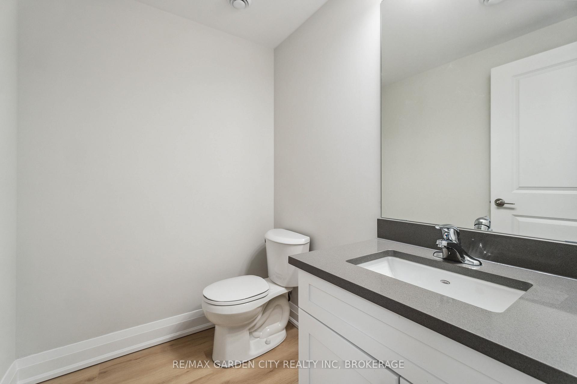 Photo 25 of Unit 116, 118 Summersides Boulevard, Pelham, Fonthill — HOMEH
