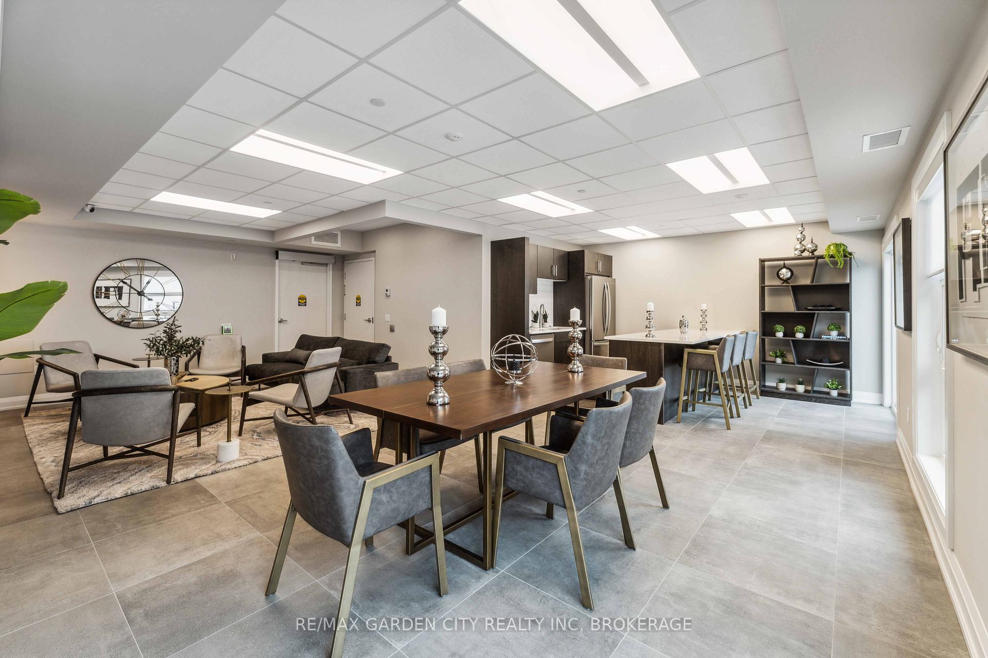 Photo 32 of Unit 116, 118 Summersides Boulevard, Pelham, Fonthill — HOMEH