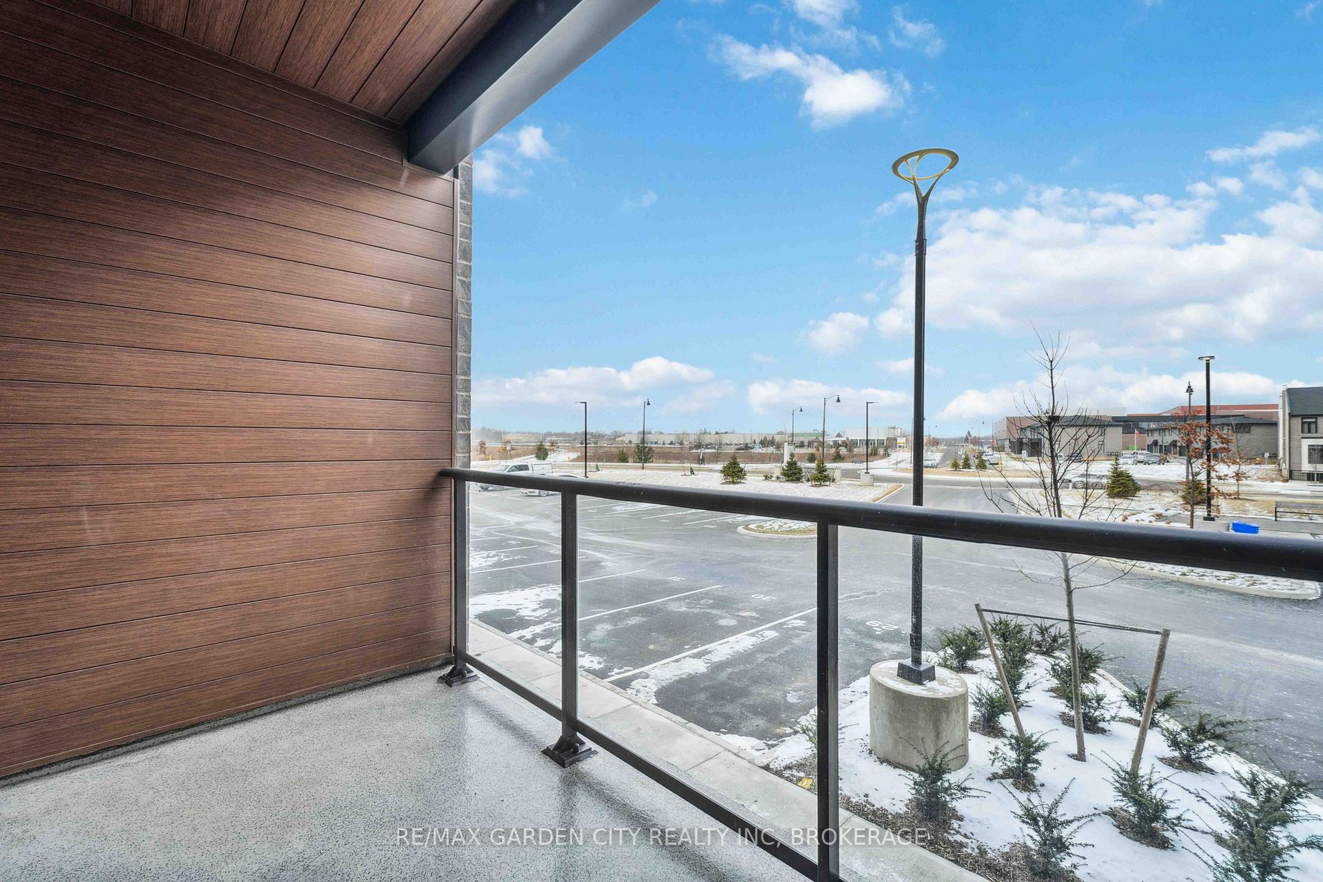 Photo 36 of Unit 116, 118 Summersides Boulevard, Pelham, Fonthill — HOMEH
