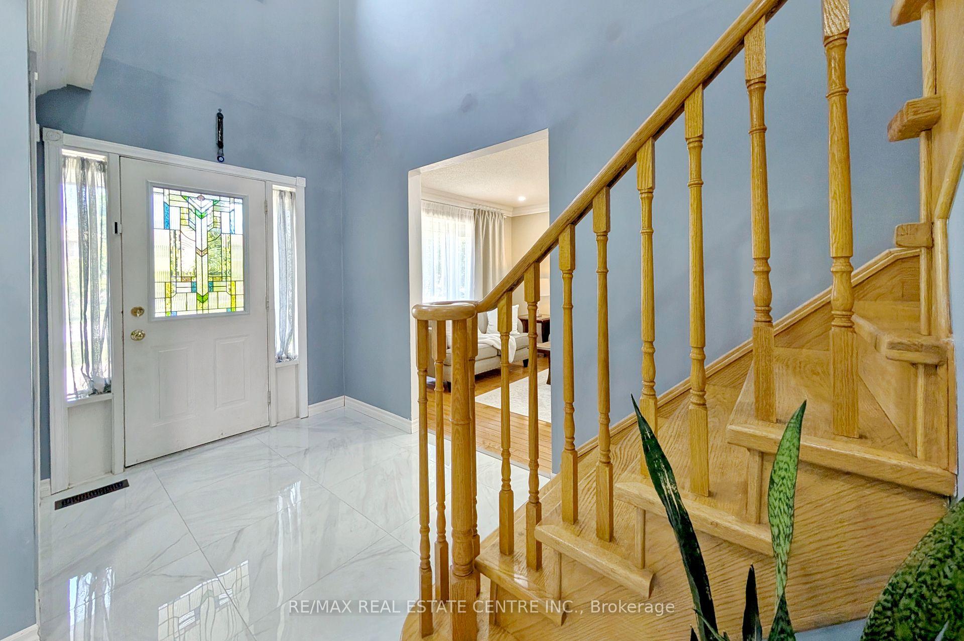 Photo 3 of 105 Rollo Drive, Ajax, South East — HOMEH