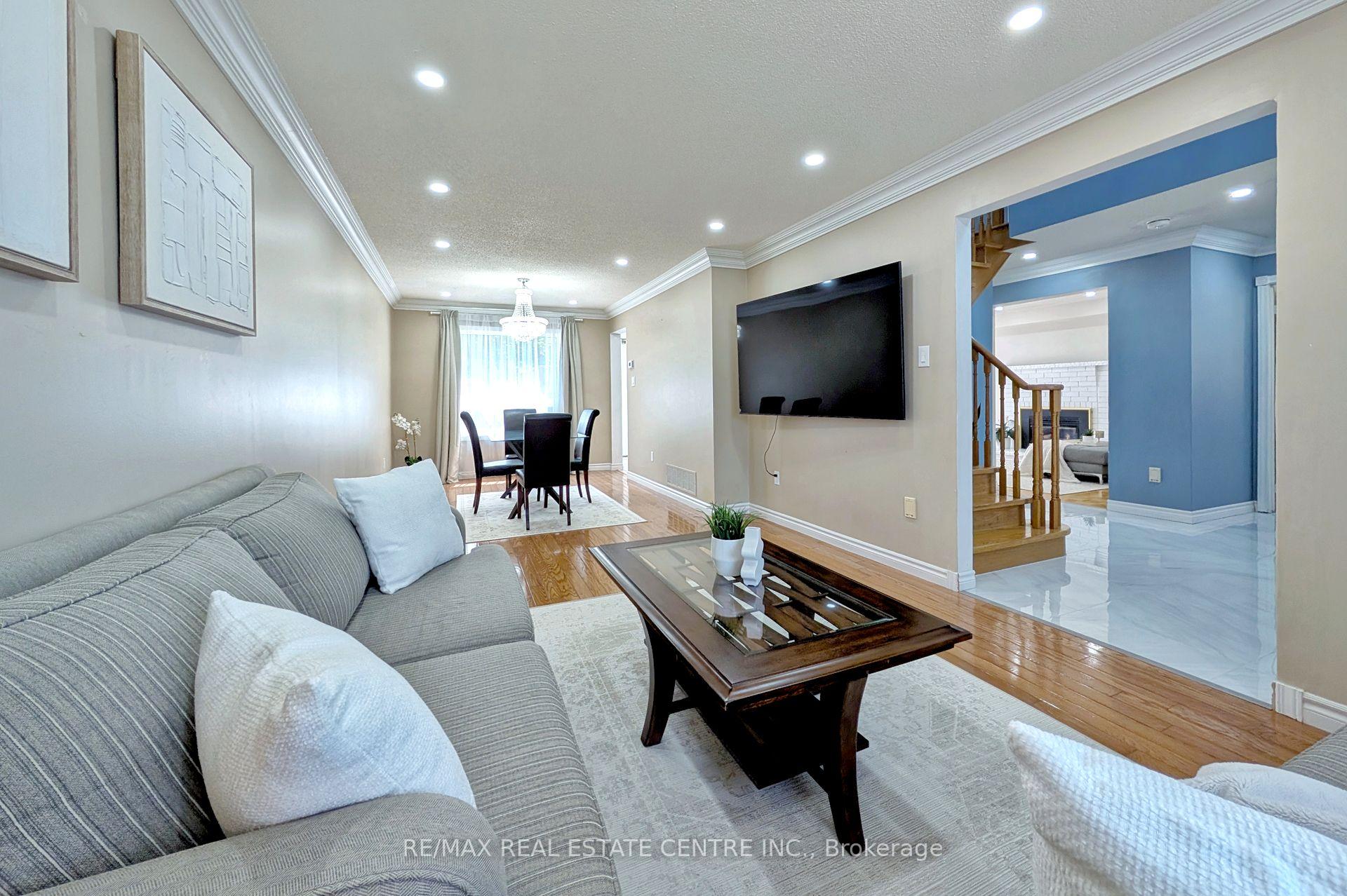 Photo 6 of 105 Rollo Drive, Ajax, South East — HOMEH