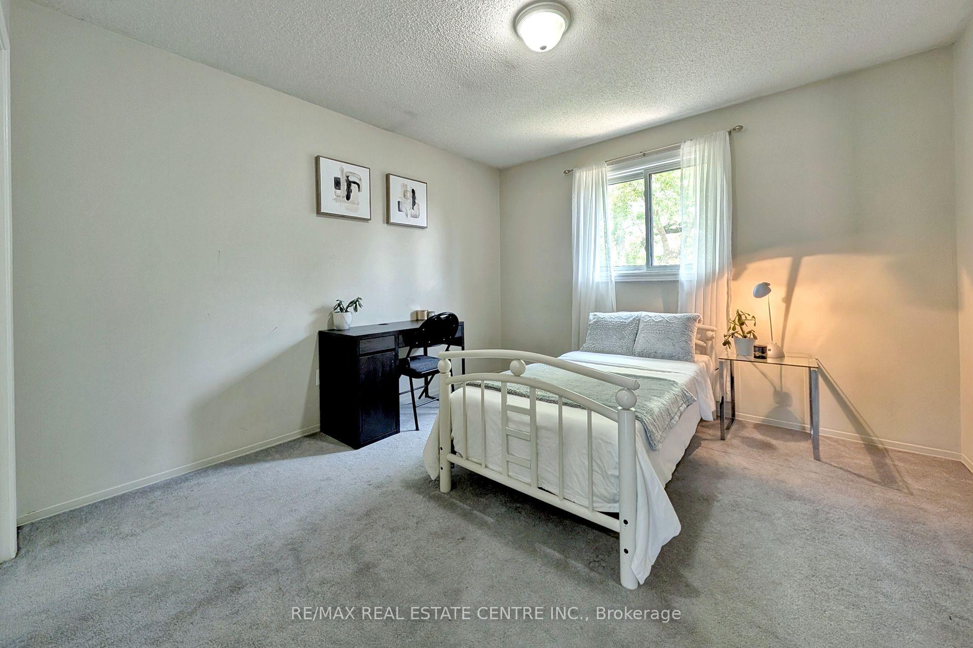Photo 18 of 105 Rollo Drive, Ajax, South East — HOMEH