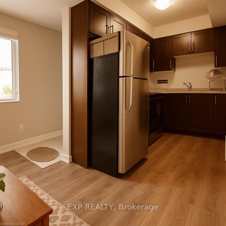 Photo 3 of Unit 5A, 185 Windale Crescent, Kitchener, Laurentian Hills — HOMEH