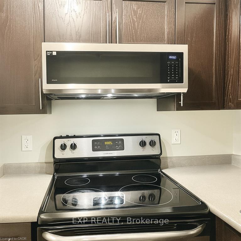Photo 6 of Unit 5A, 185 Windale Crescent, Kitchener, Laurentian Hills — HOMEH