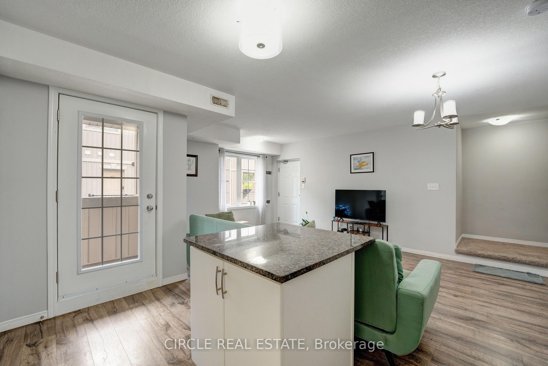 Photo 6 of Unit 3H, 255 Maitland Street, Kitchener — HOMEH