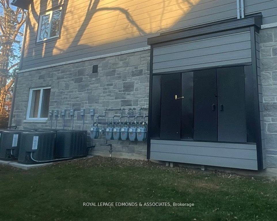 Photo 4 of 119 Bell Street, Carleton Place — HOMEH