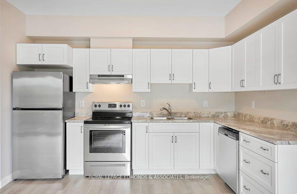 Photo 5 of 119 Bell Street, Carleton Place — HOMEH