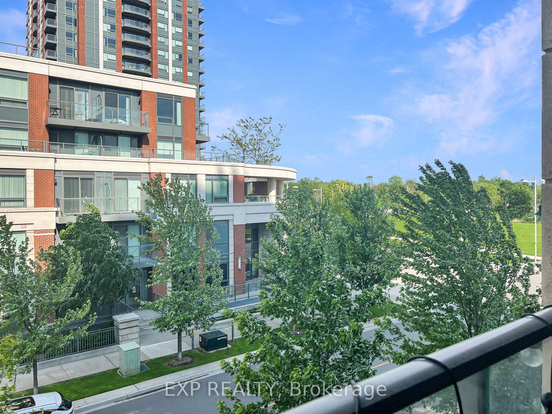 Photo 14 of Unit 315, 18 Uptown Drive, Markham, Unionville — HOMEH