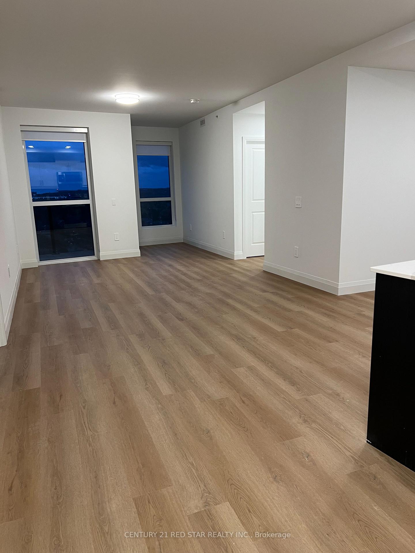 Photo 3 of Unit 1405, 1333 Weber Street E, Kitchener — HOMEH