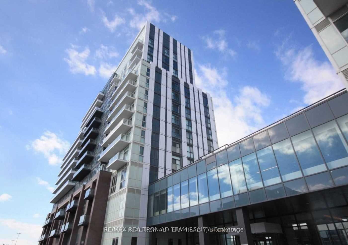 Front of Unit 717, 10 Honeycrisp Crescent