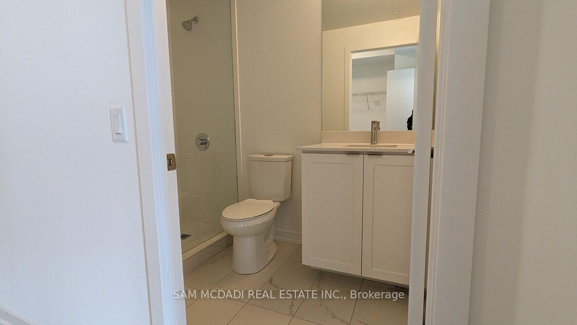 Photo 16 of Unit 1608, 55 Duke Street W, Kitchener — HOMEH