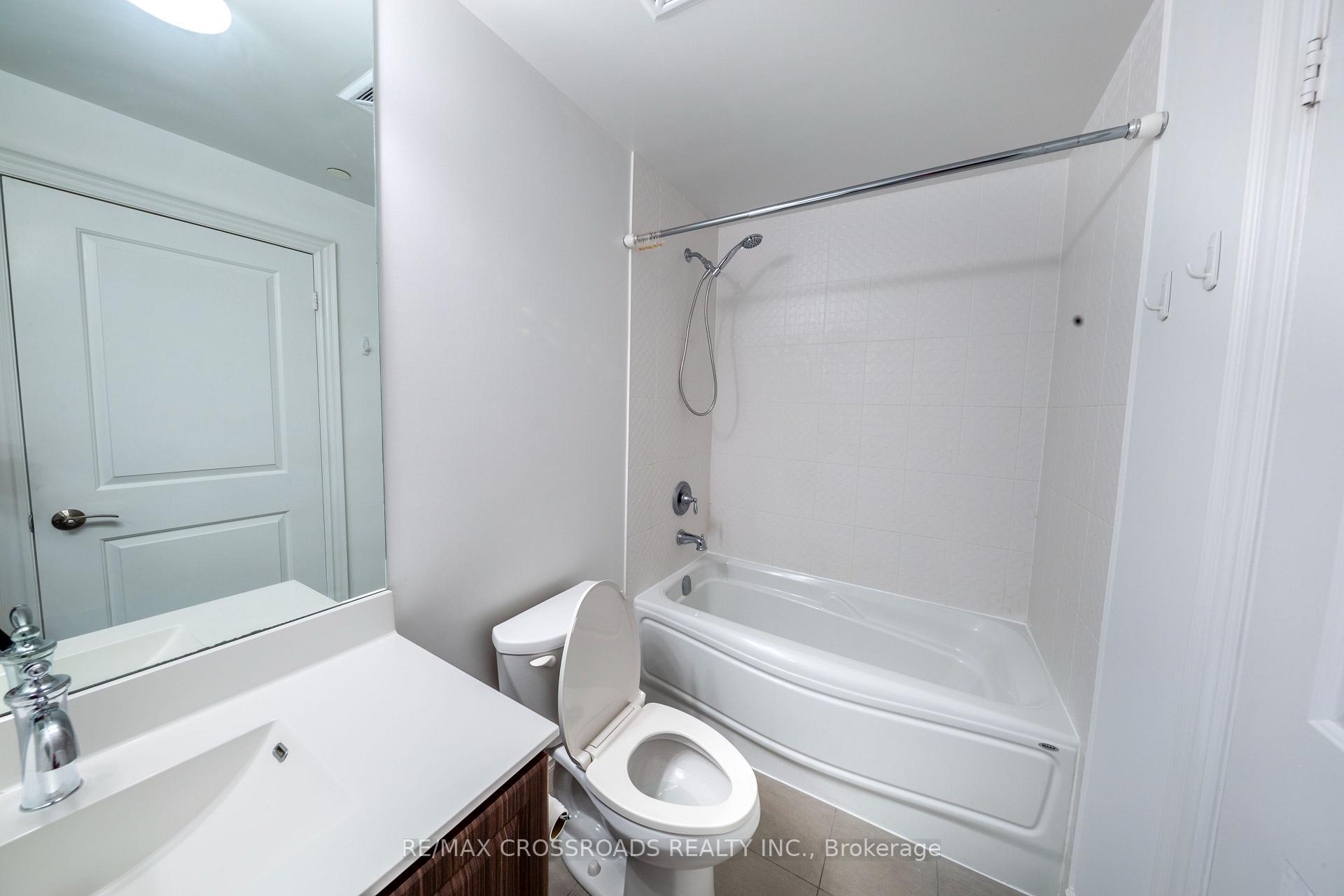 Photo 12 of Unit 526, 99 South Town Centre Boulevard, Markham, Unionville — HOMEH