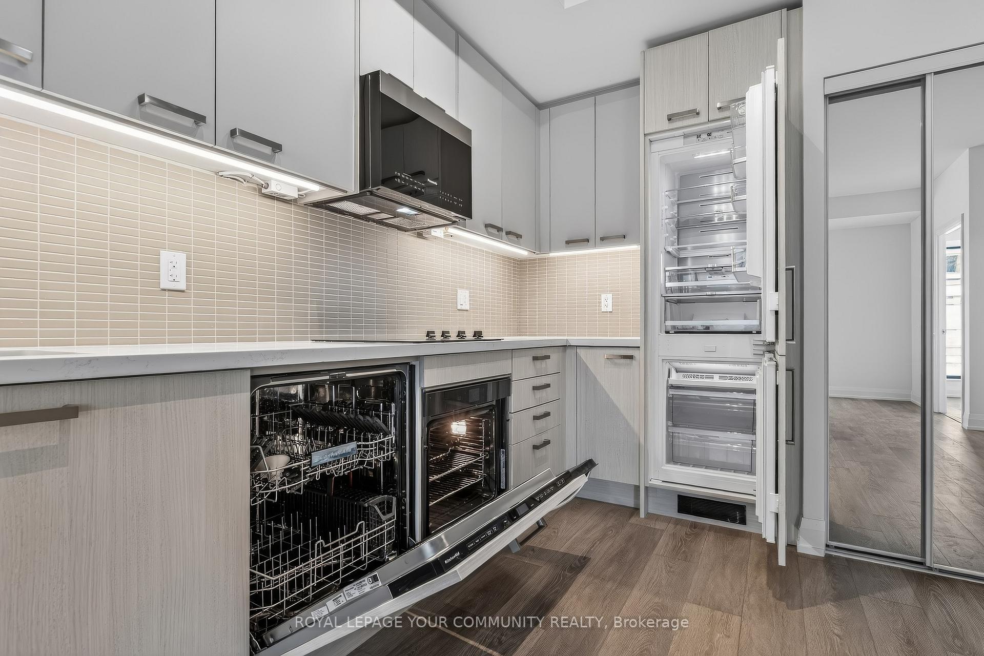Photo 17 of Unit 2709, 20 Soudan Avenue, Toronto, Mount Pleasant West — HOMEH