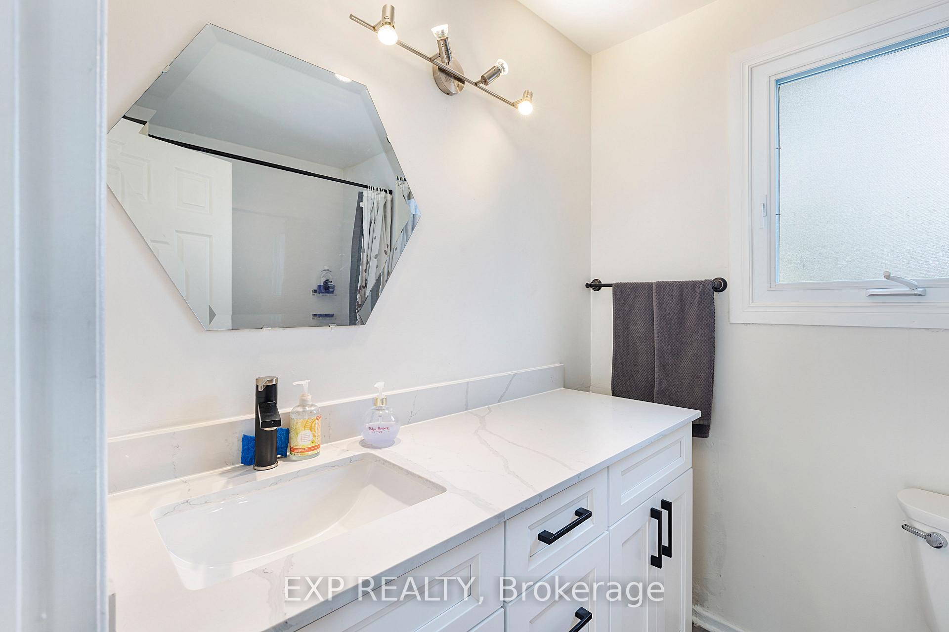 Photo 16 of Unit 4, 3226 Southgate Road N, Ottawa, South Keys — HOMEH