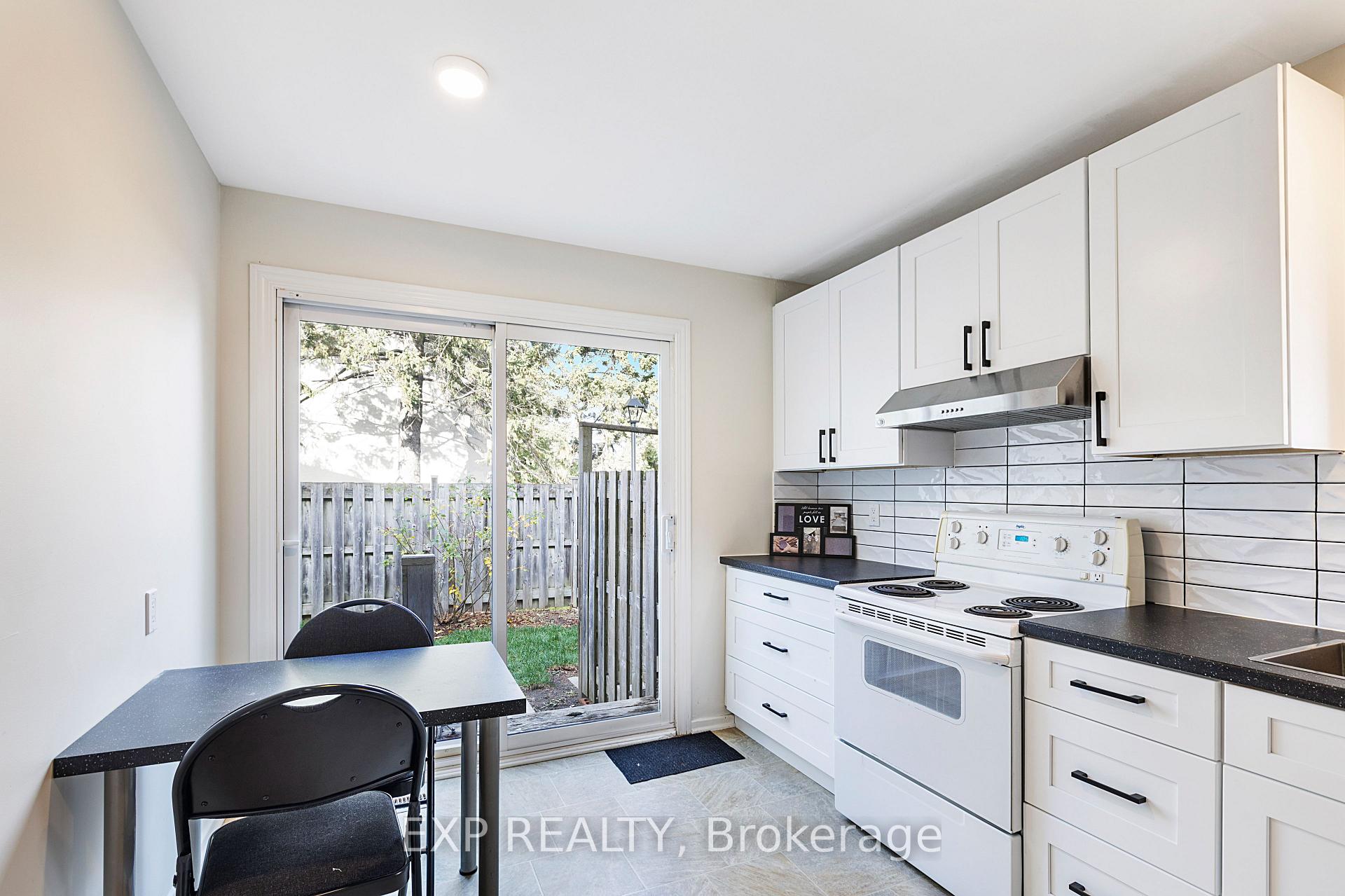 Photo 20 of Unit 4, 3226 Southgate Road N, Ottawa, South Keys — HOMEH
