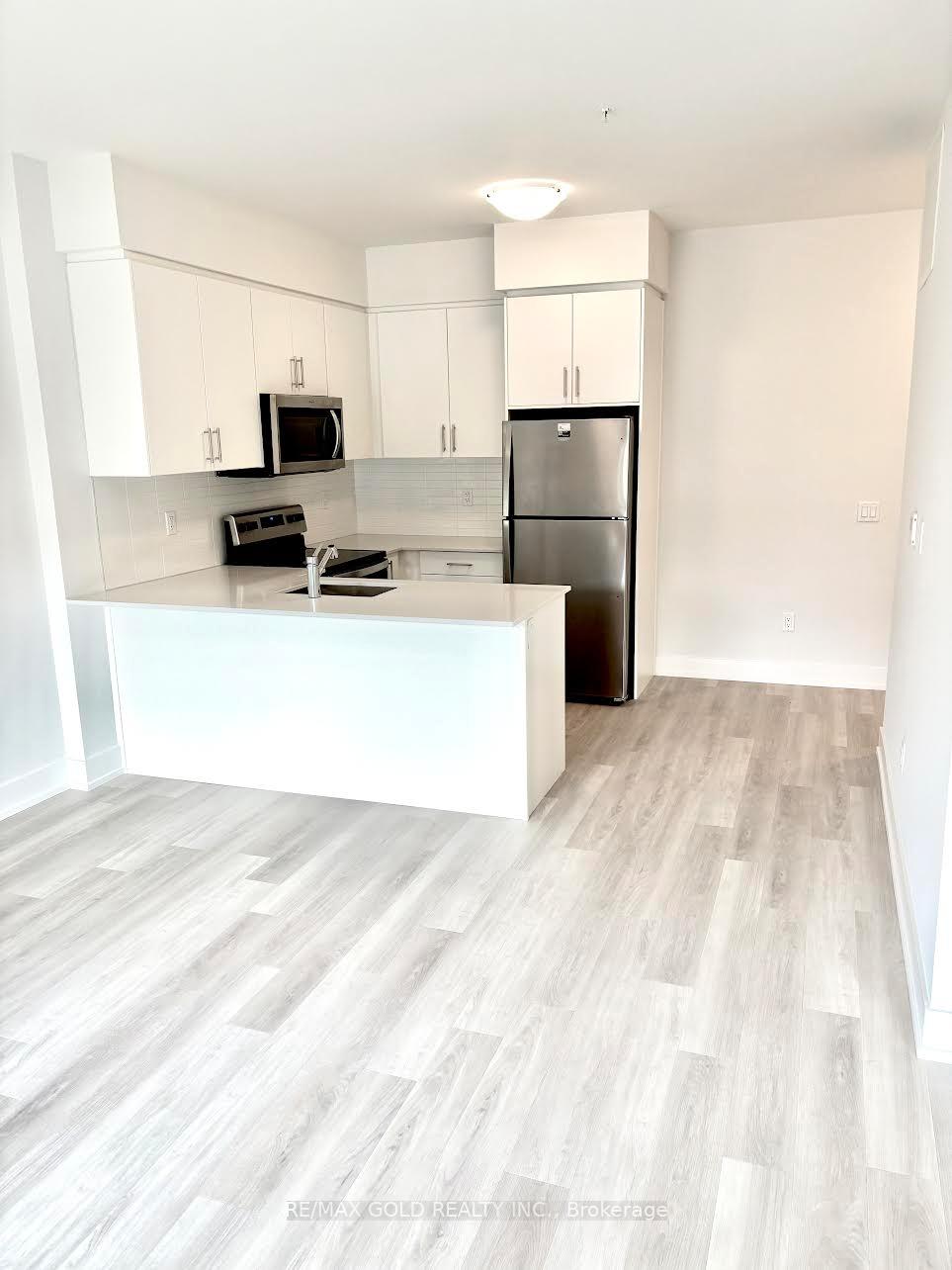 Photo 4 of Unit 115, 1100 Lackner Place, Kitchener — HOMEH