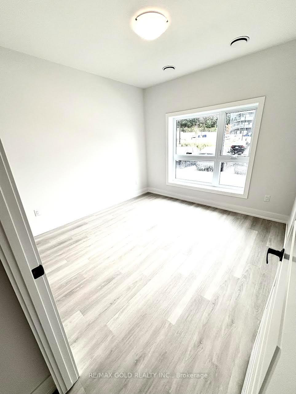 Photo 7 of Unit 115, 1100 Lackner Place, Kitchener — HOMEH