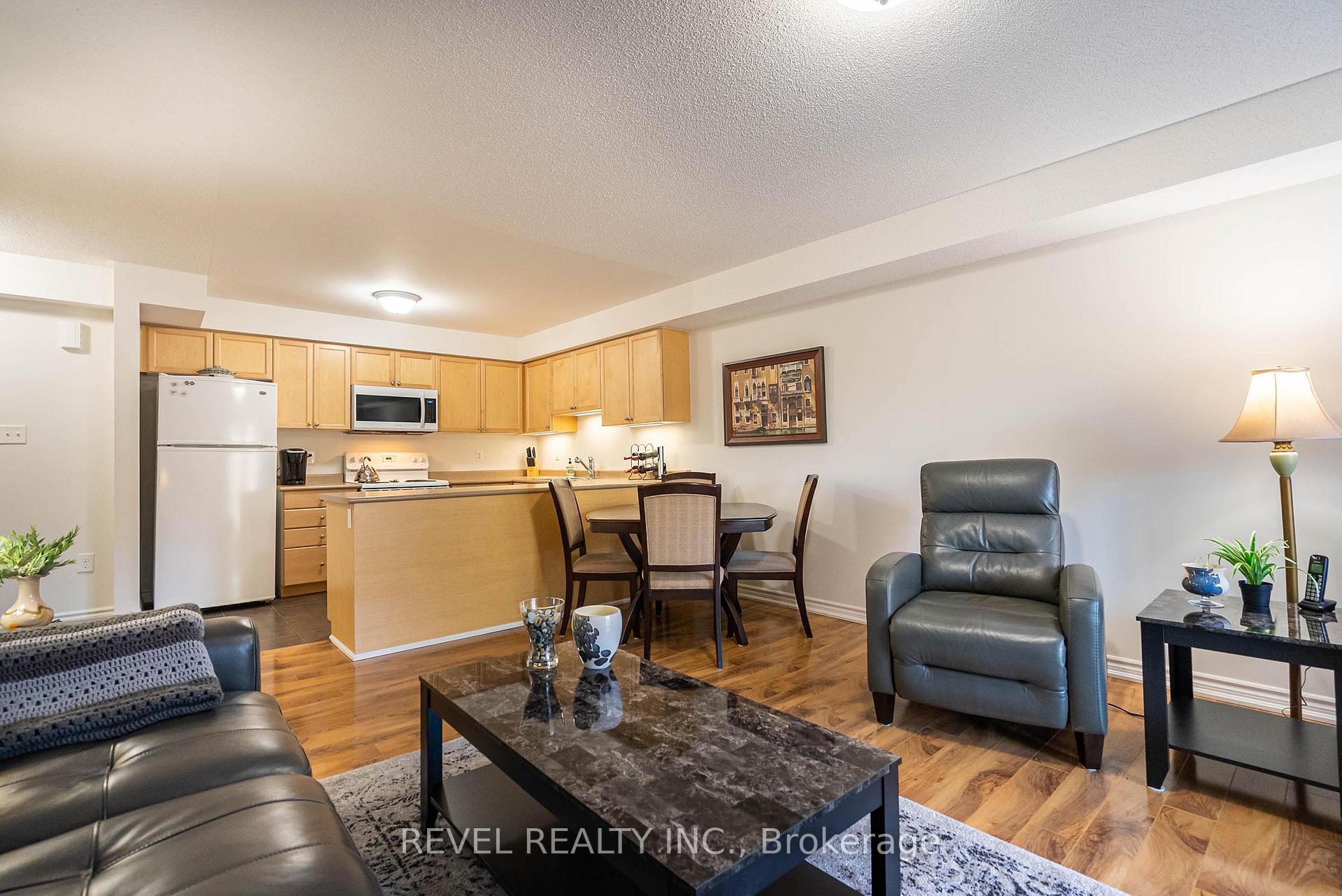 Photo 7 of Unit 25, 39 Coulter Street, Barrie, Sunnidale — HOMEH