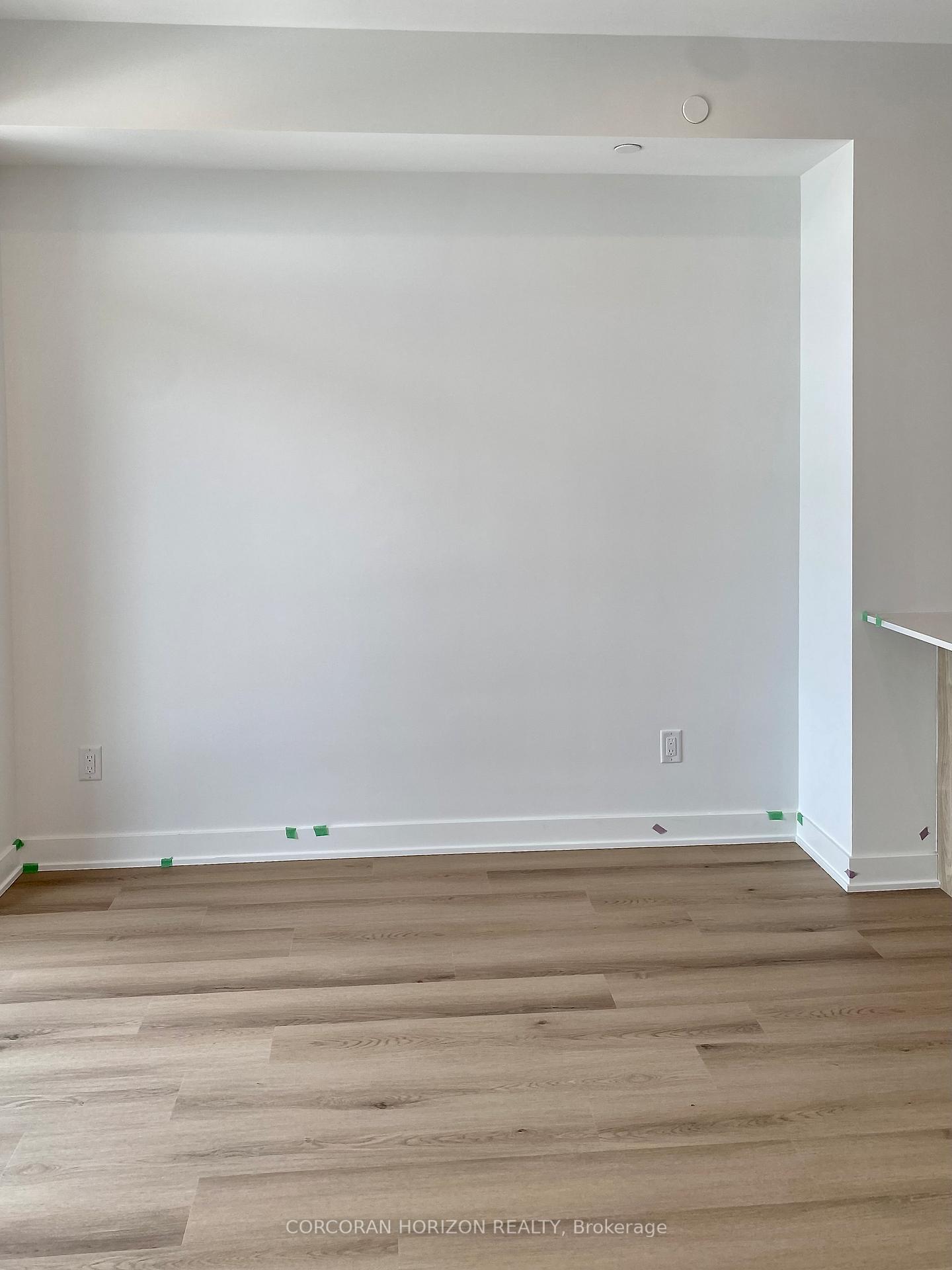 Photo 11 of Unit 2014, 25 Wellington Street S, Kitchener — HOMEH