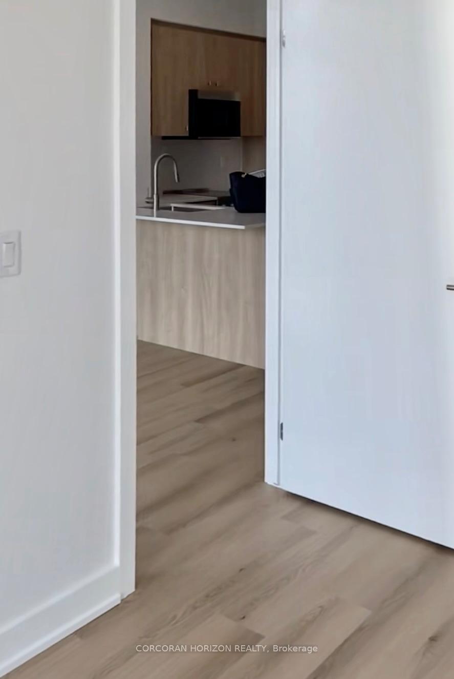 Photo 16 of Unit 2014, 25 Wellington Street S, Kitchener — HOMEH