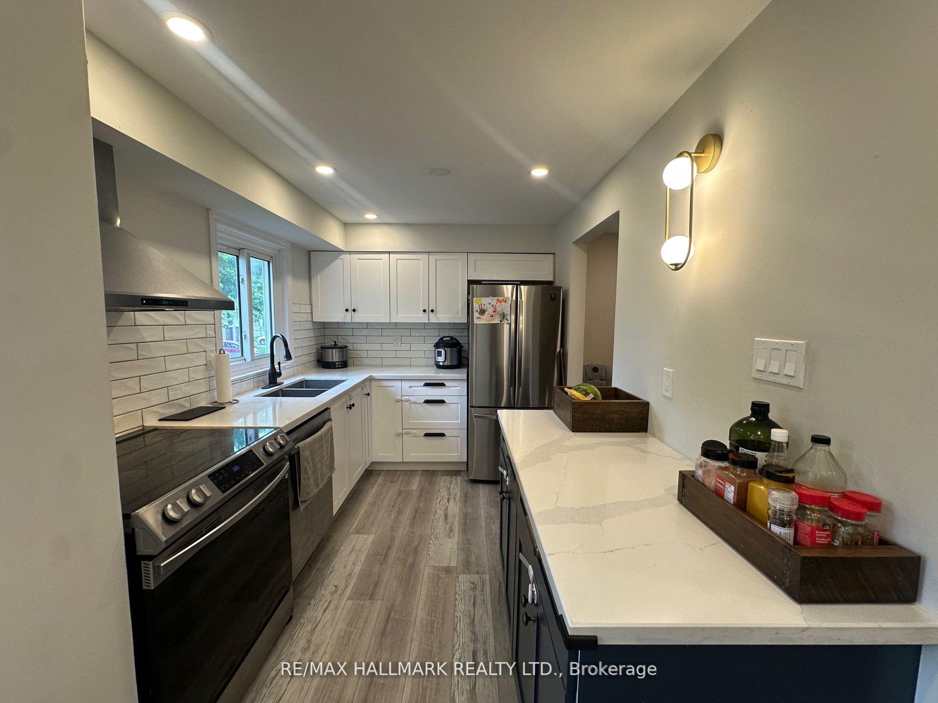 Photo 13 of Unit 108, 51 Paulander Drive, Kitchener, Victoria Hills — HOMEH