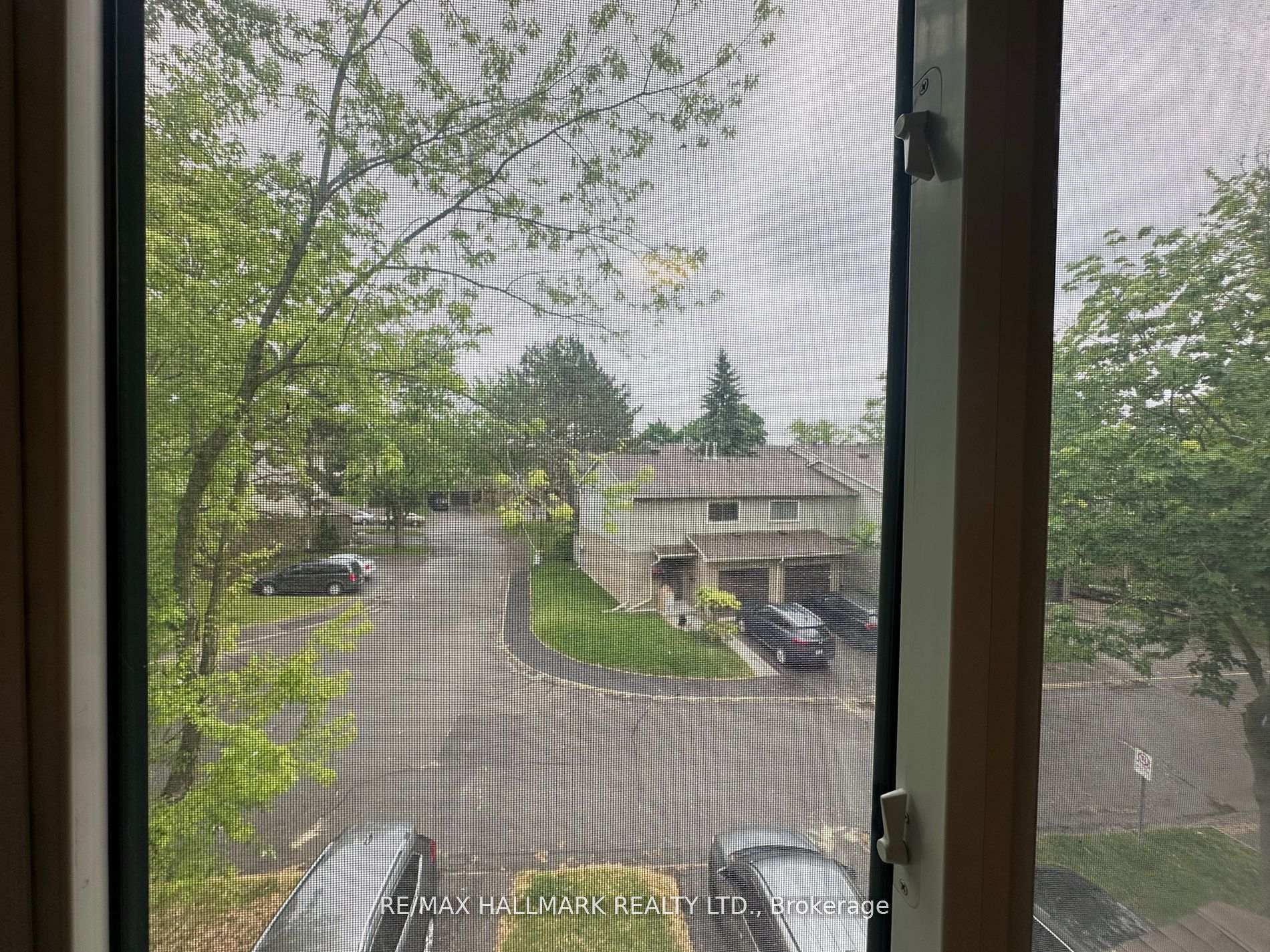 Photo 30 of Unit 108, 51 Paulander Drive, Kitchener, Victoria Hills — HOMEH