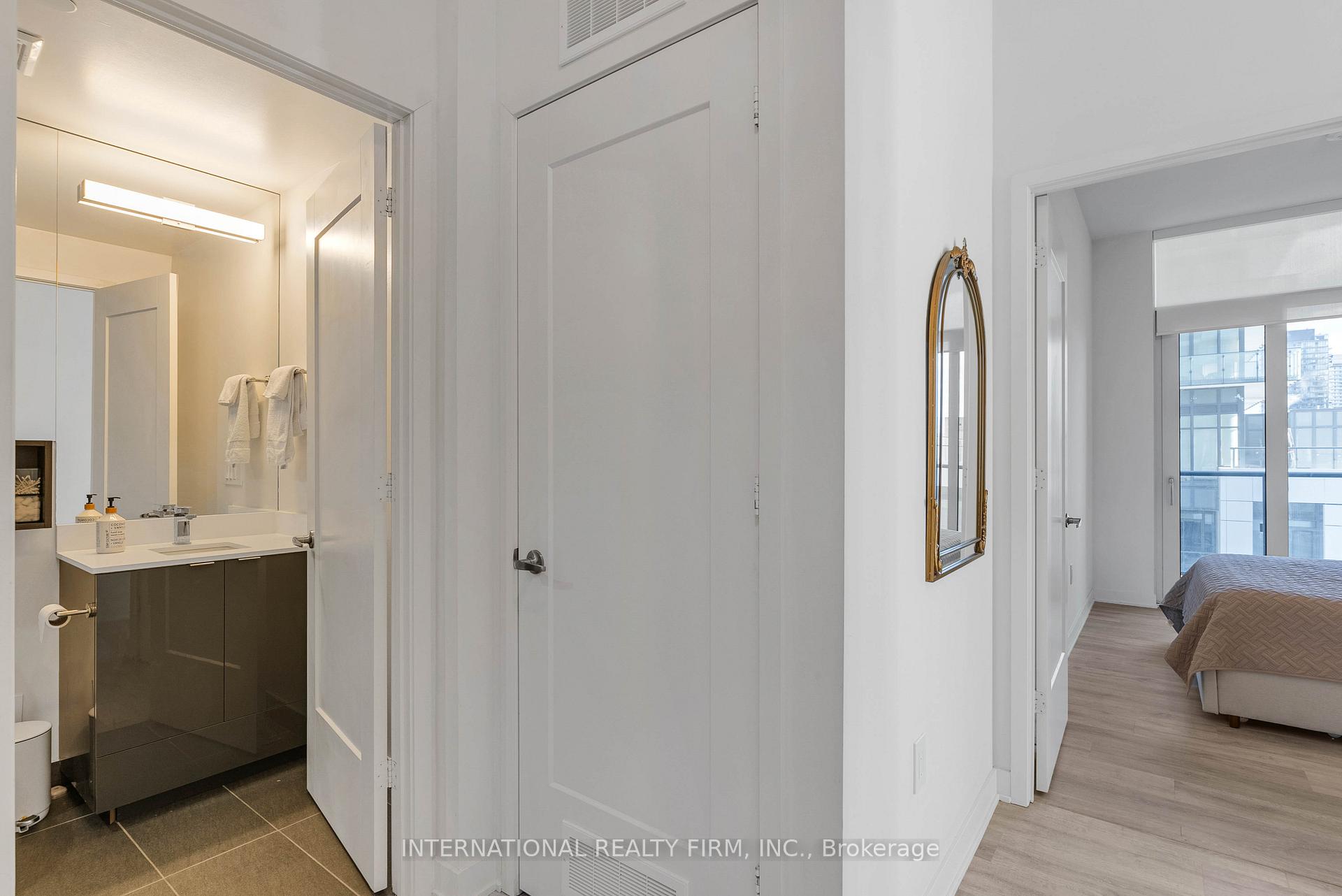 Photo 14 of Unit 1122, 121 Lower Sherbourne Street, Toronto, Waterfront Communities — HOMEH