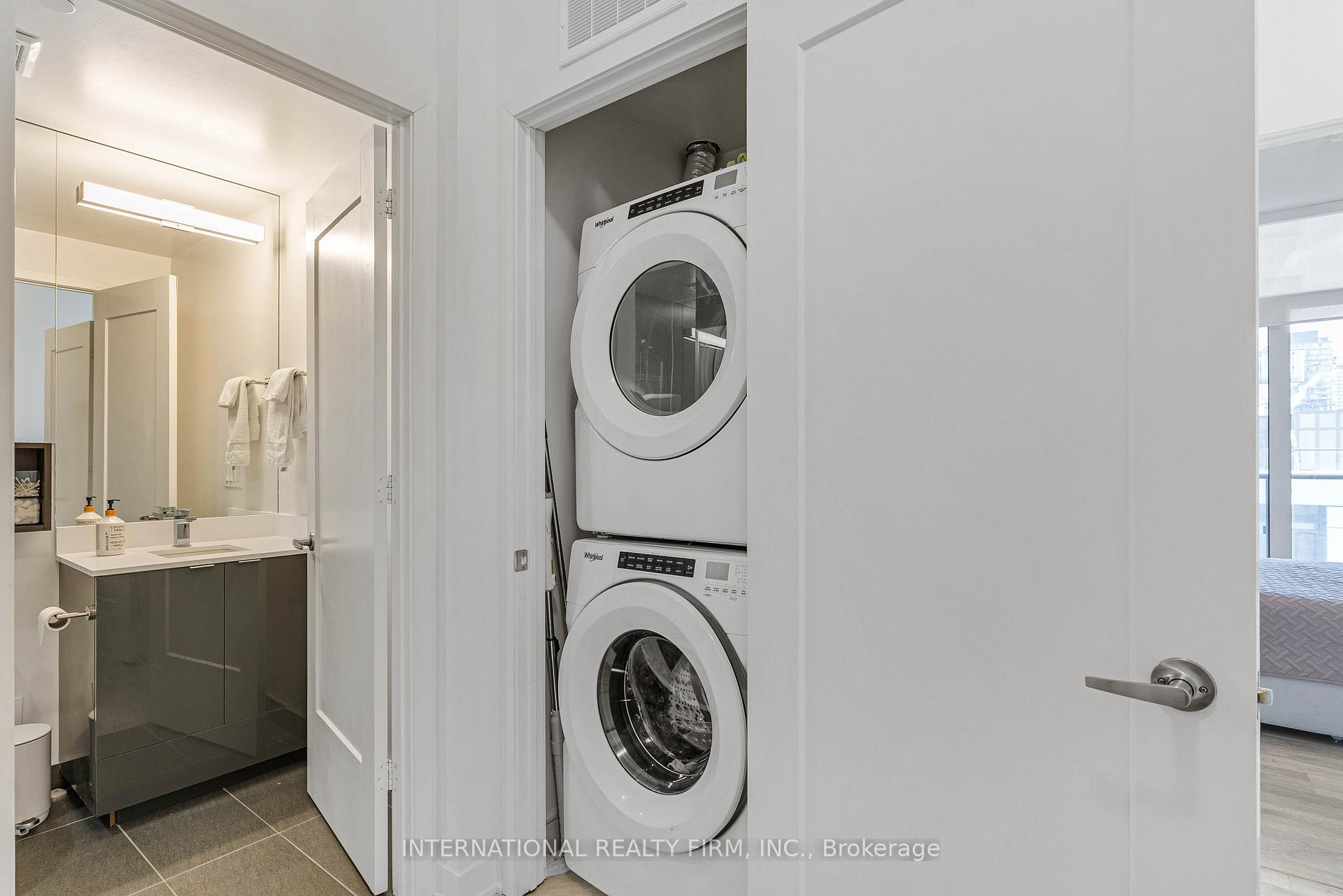 Photo 15 of Unit 1122, 121 Lower Sherbourne Street, Toronto, Waterfront Communities — HOMEH