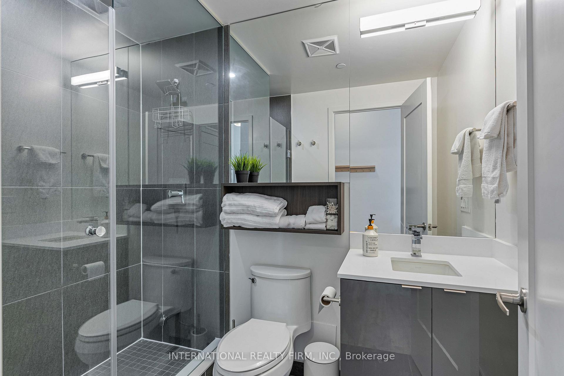 Photo 16 of Unit 1122, 121 Lower Sherbourne Street, Toronto, Waterfront Communities — HOMEH