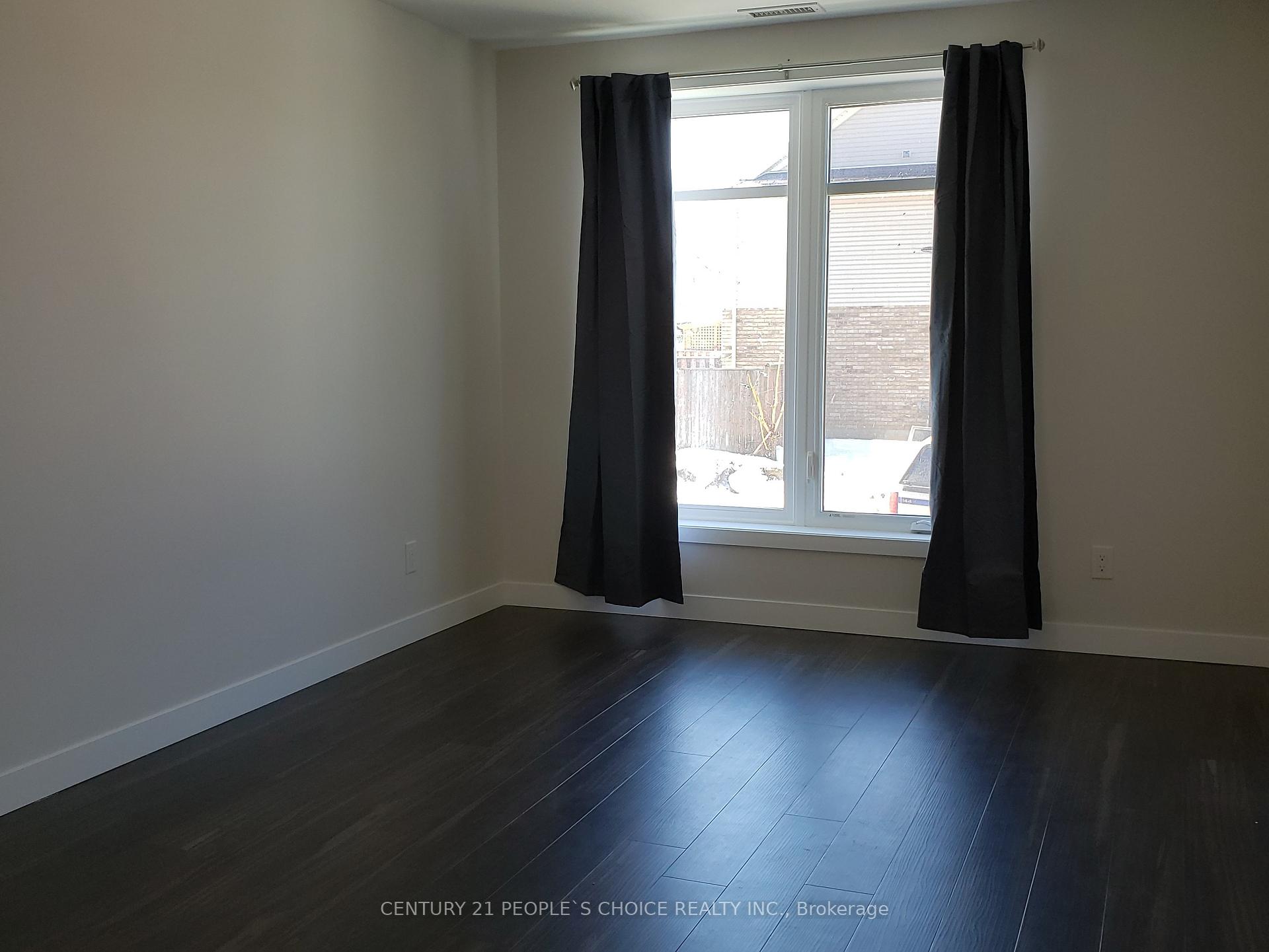 Photo 8 of Unit 111, 175 Commonwealth Street, Kitchener, Larentian West — HOMEH