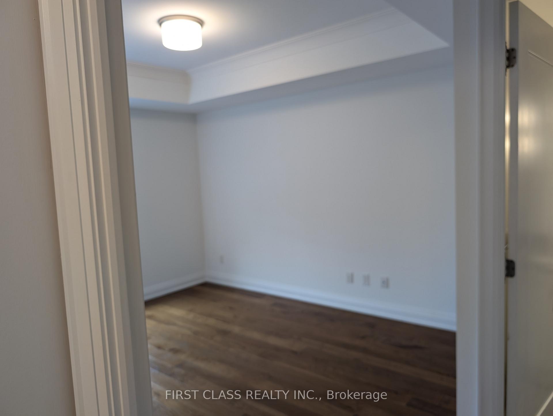 Photo 4 of Unit 502, 9 Stollery Pond Crescent, Markham, Angus Glen — HOMEH