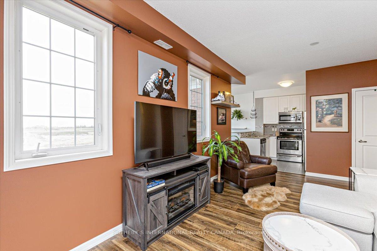 Photo 9 of Unit 306, 52 Harvey Johnston Way, Whitby, Brooklin — HOMEH