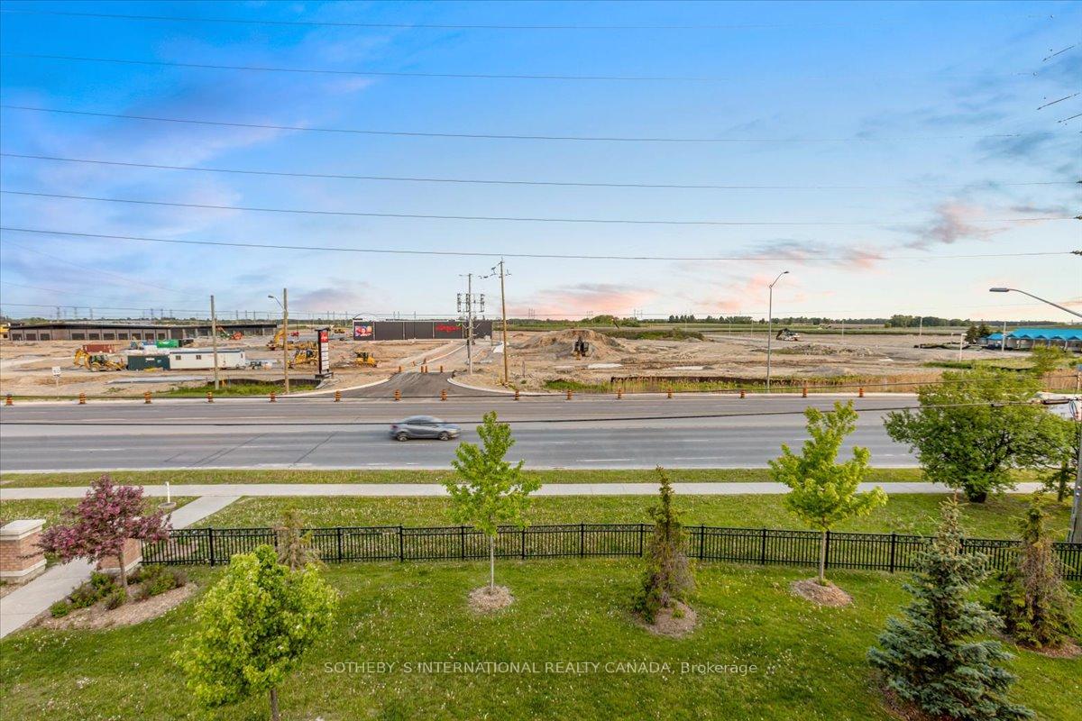 Photo 15 of Unit 306, 52 Harvey Johnston Way, Whitby, Brooklin — HOMEH