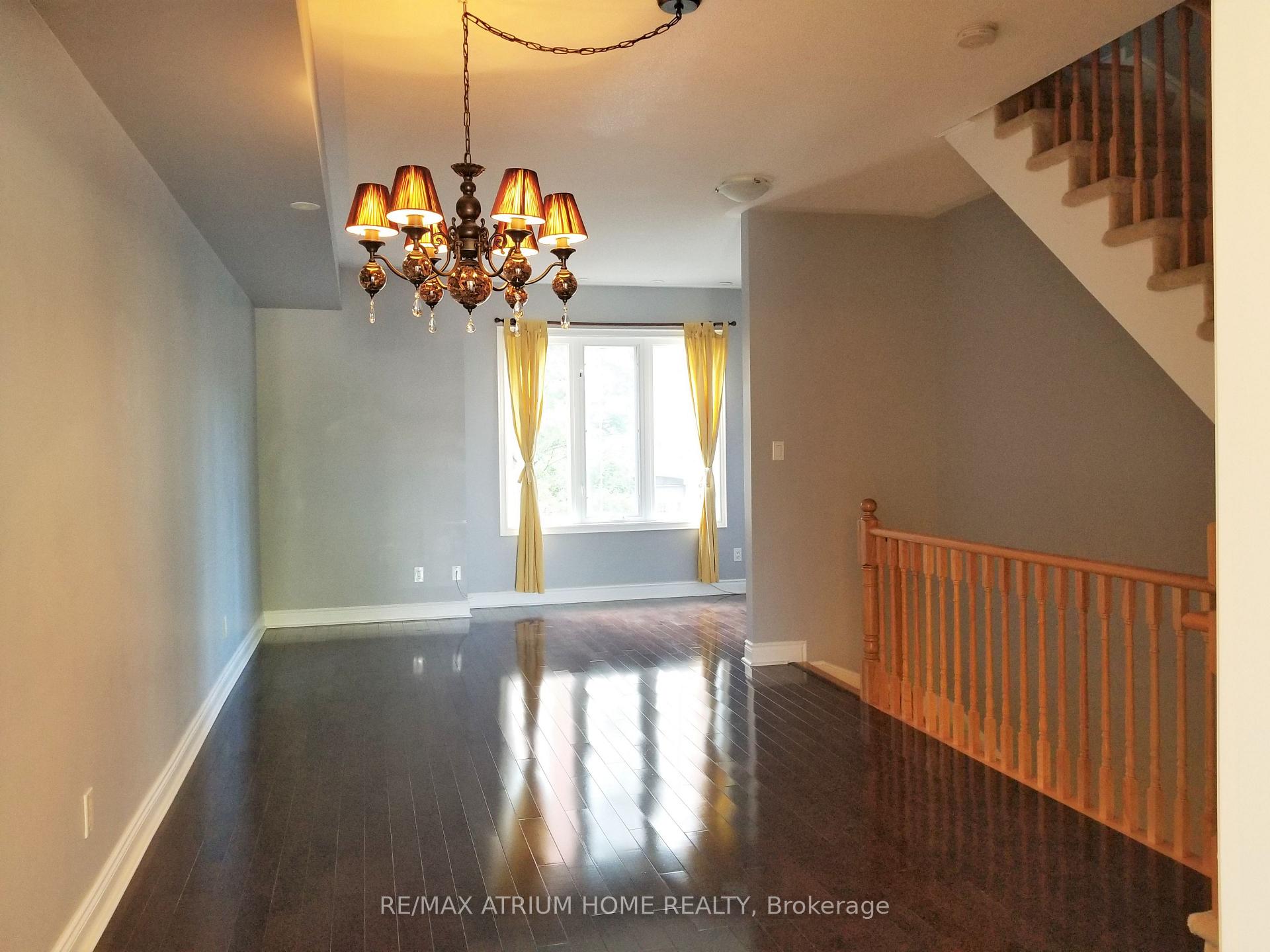 Photo 4 of 22 Times Avenue, Markham, Commerce Valley — HOMEH
