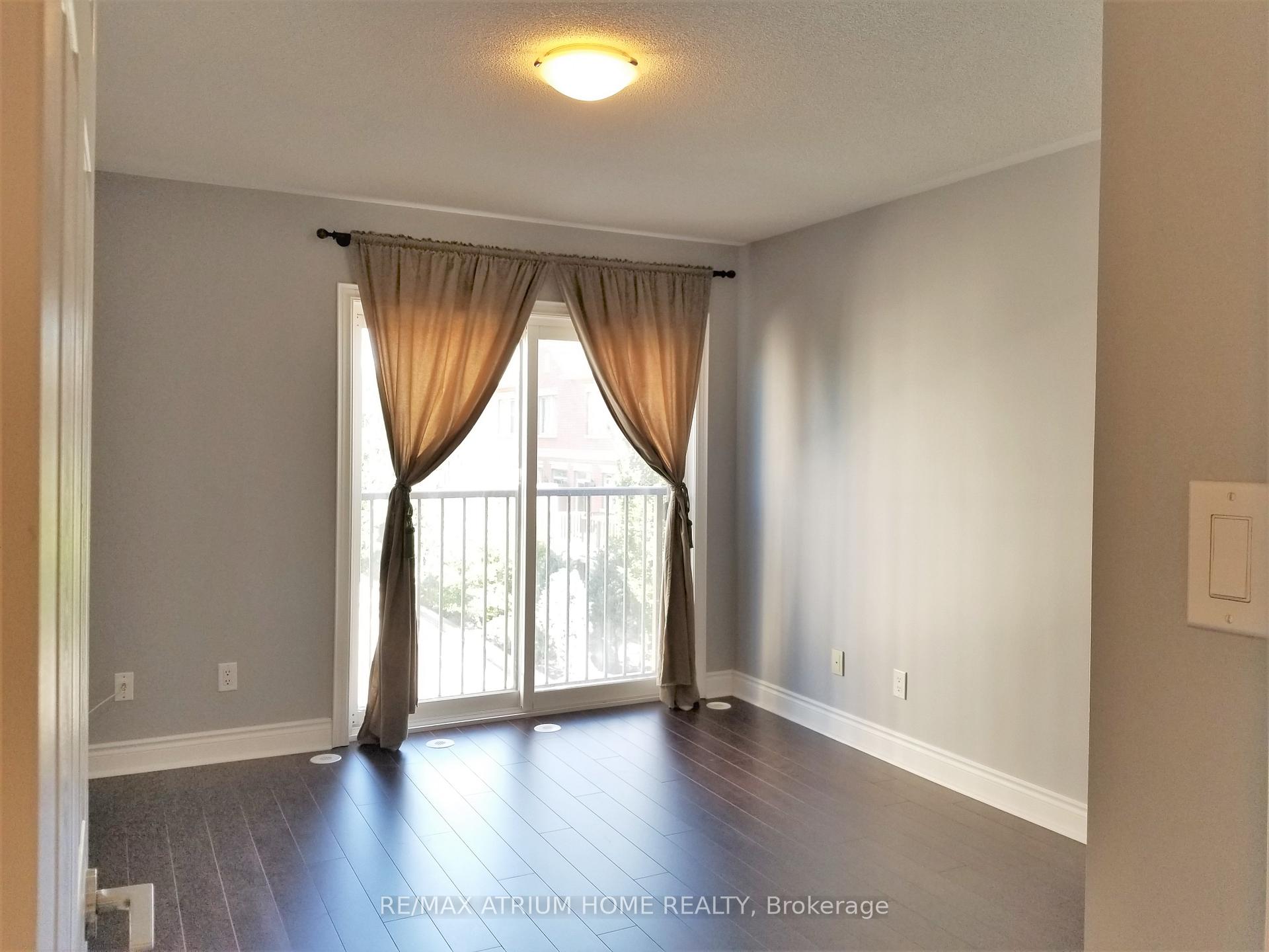 Photo 7 of 22 Times Avenue, Markham, Commerce Valley — HOMEH