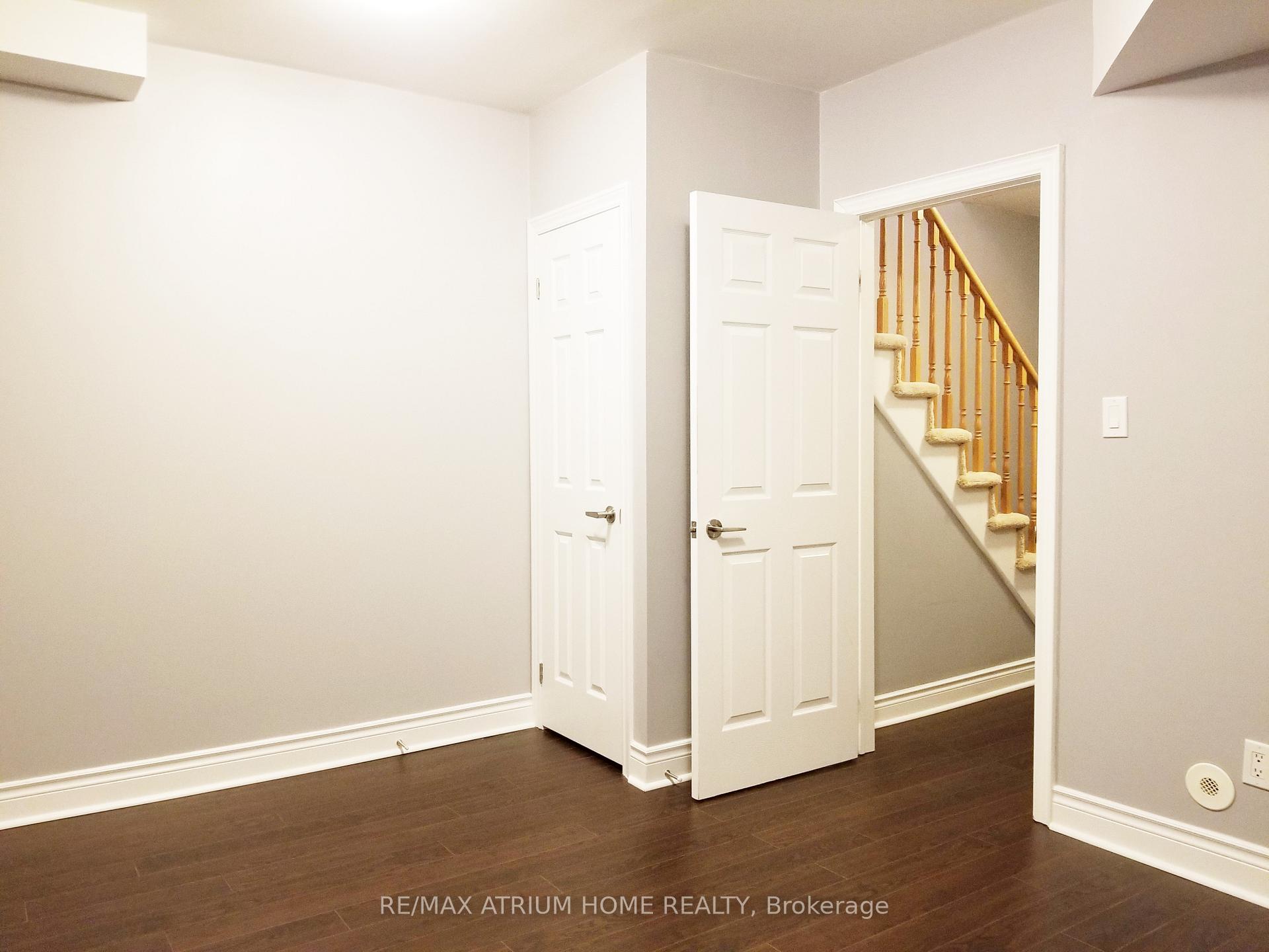 Photo 11 of 22 Times Avenue, Markham, Commerce Valley — HOMEH