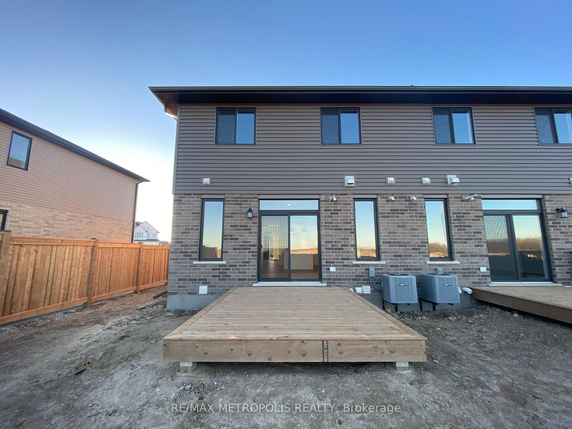 Photo 9 of 35 Evylean Court, St. Thomas — HOMEH