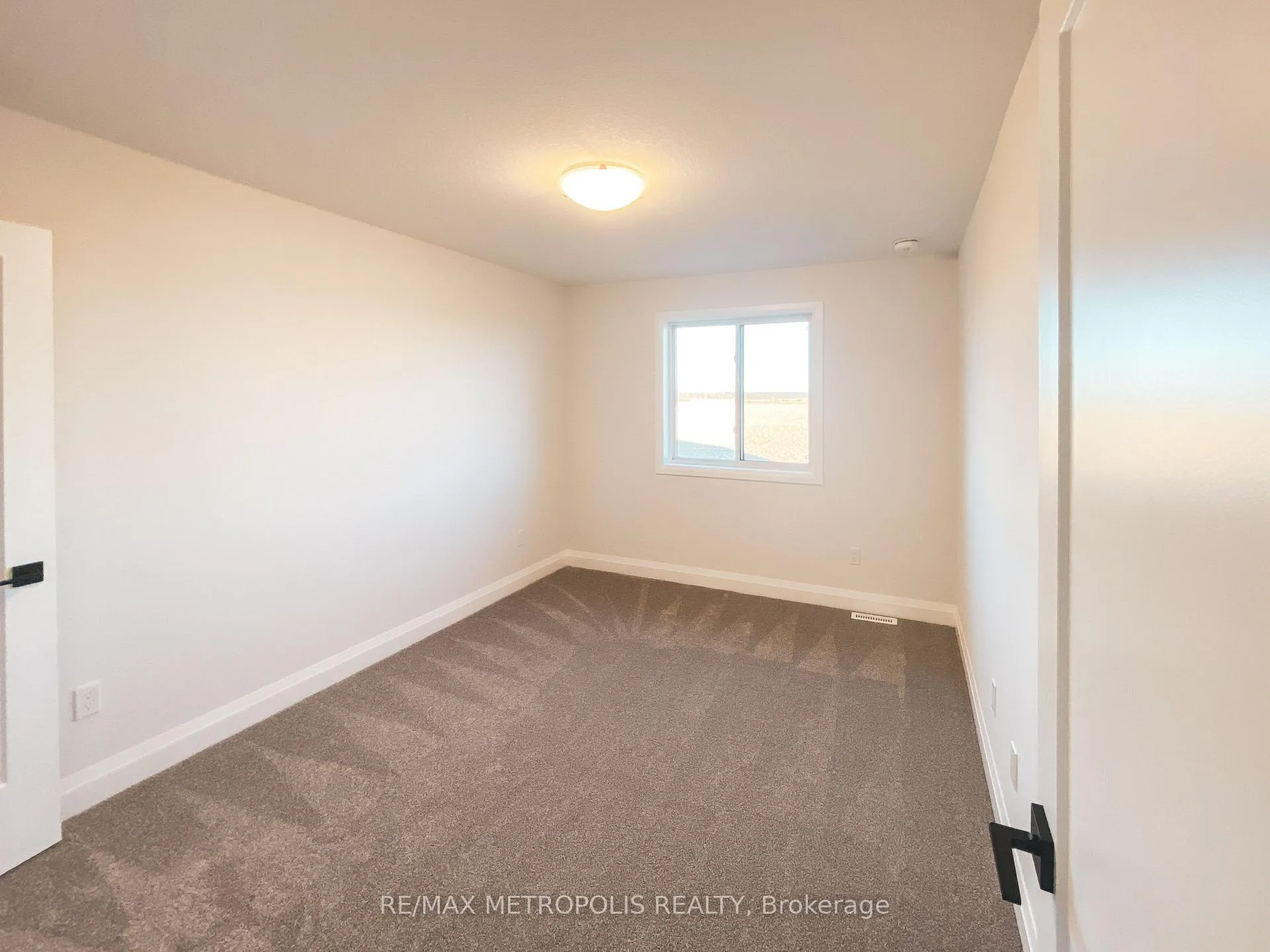 Photo 15 of 35 Evylean Court, St. Thomas — HOMEH
