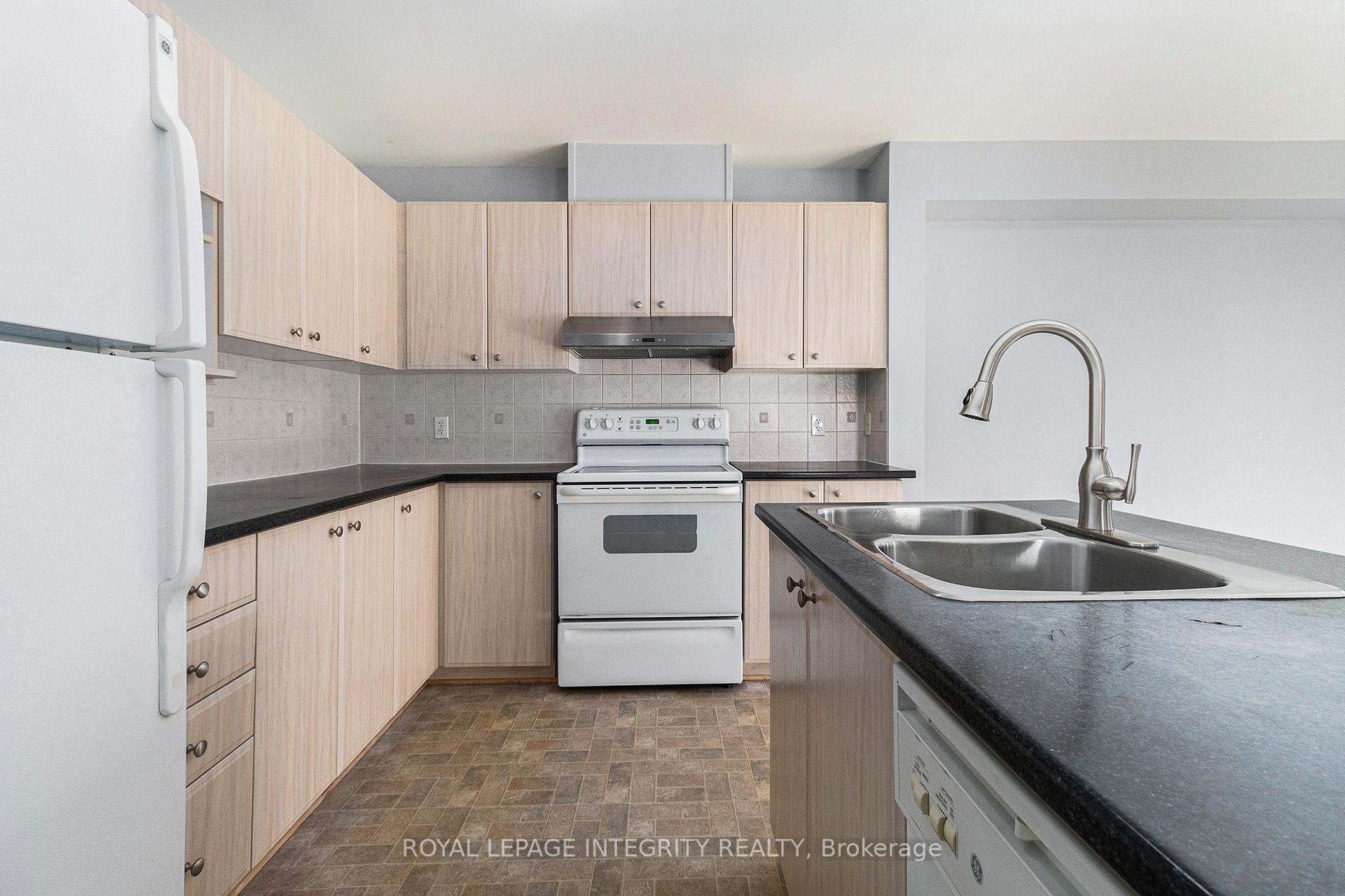 Photo 13 of 258 Sorento Street, Ottawa, Barrhaven - Strandherd — HOMEH